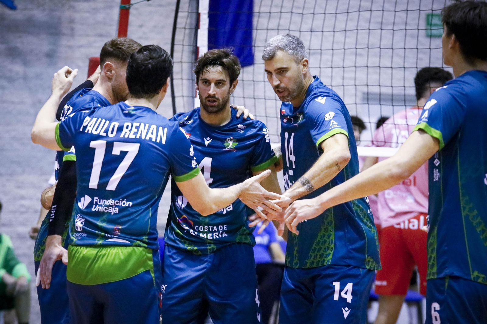 Unicaja Costa de Almería-Arenal Emeve de la Superliga, en imágenes