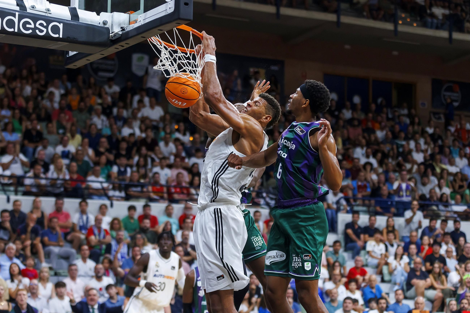 El Real Madrid - Unicaja, final de la Supercopa, en fotos