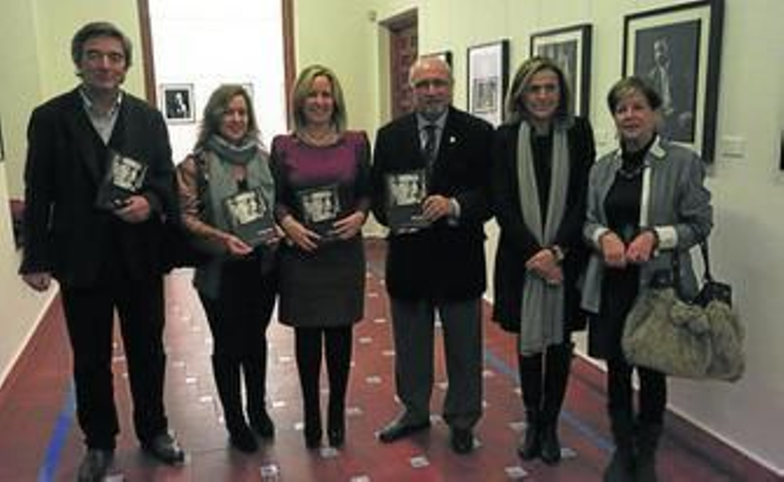 Presentación del libro en homenaje a Jiménez Villarejo, ayer, en el Ateneo. Presentación del libro en homenaje a Jiménez Villarejo, ayer, en el Ateneo.