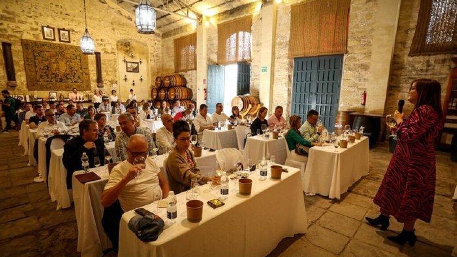 Cata en Bodegas Álvaro Domecq.