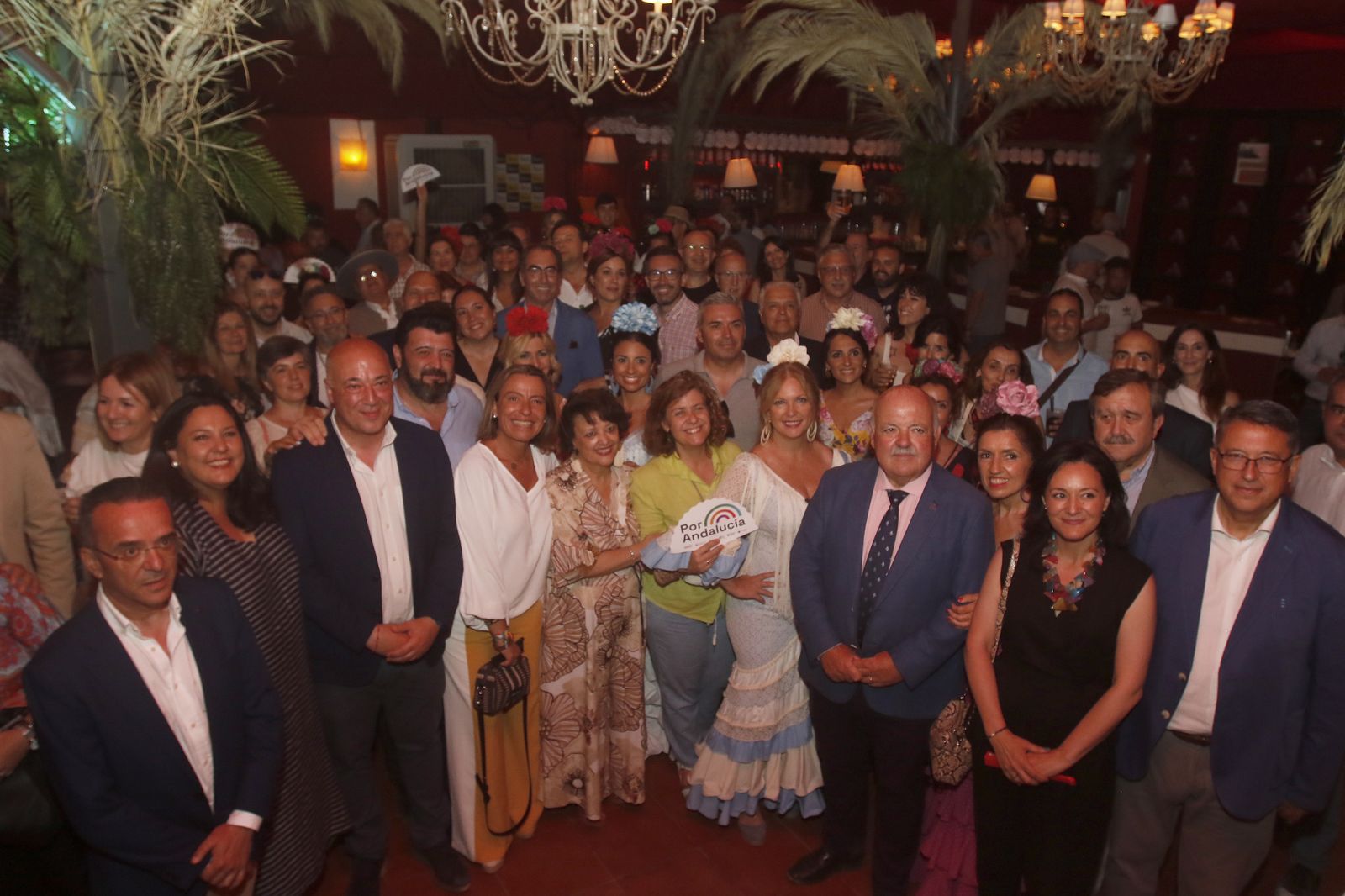 Las recepciones se hacen sitio en el lunes de la Feria de Córdoba, en imágenes