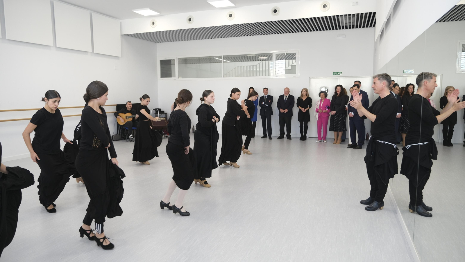La inauguración del nuevo Conservatorio Profesional de Danza Kina Jiménez, en imágenes