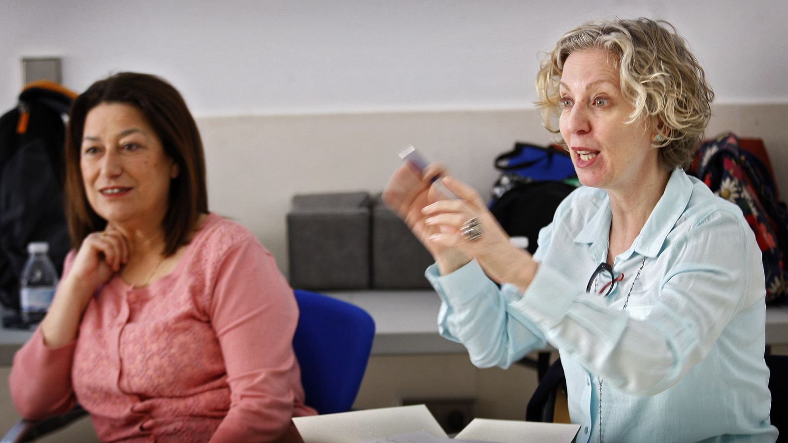 Ana García Bañón, a la izquierda de la imagen, en una foto de archivo