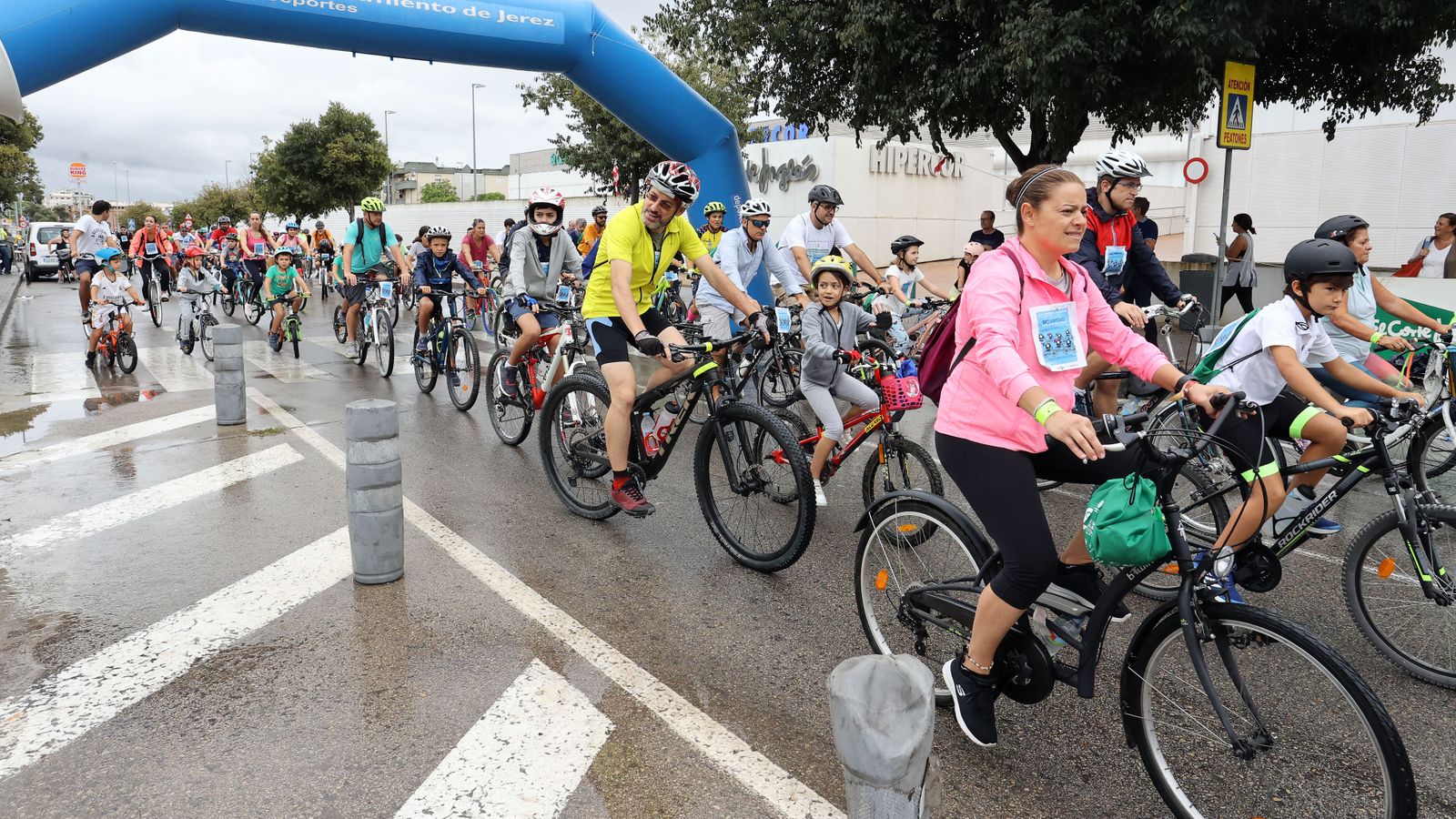 Búscate en la ruta ciclista por Jerez de 'bici amistad'