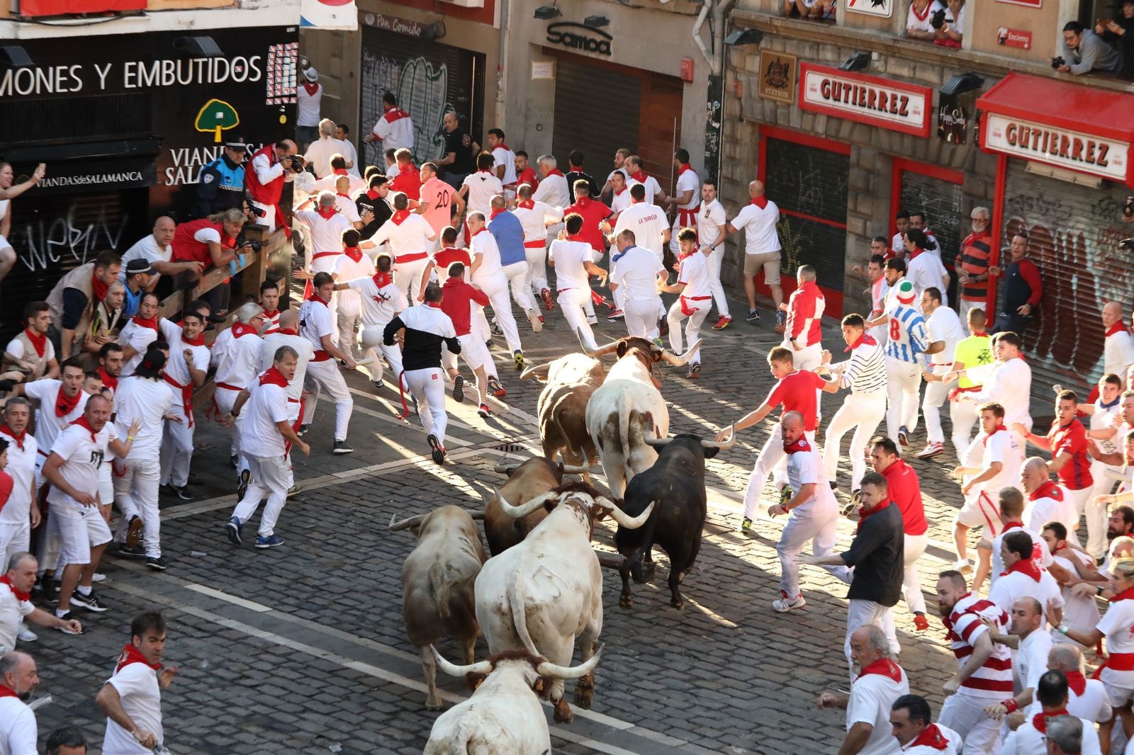 El quinto encierro de los Sanfermines, en imágenes