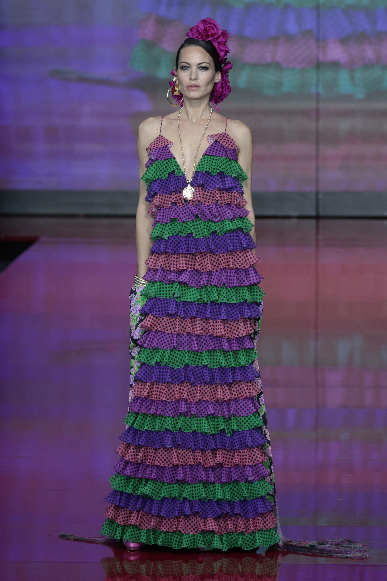 El desfile de Raquel Bollo en SIMOF 2022, todas las fotos