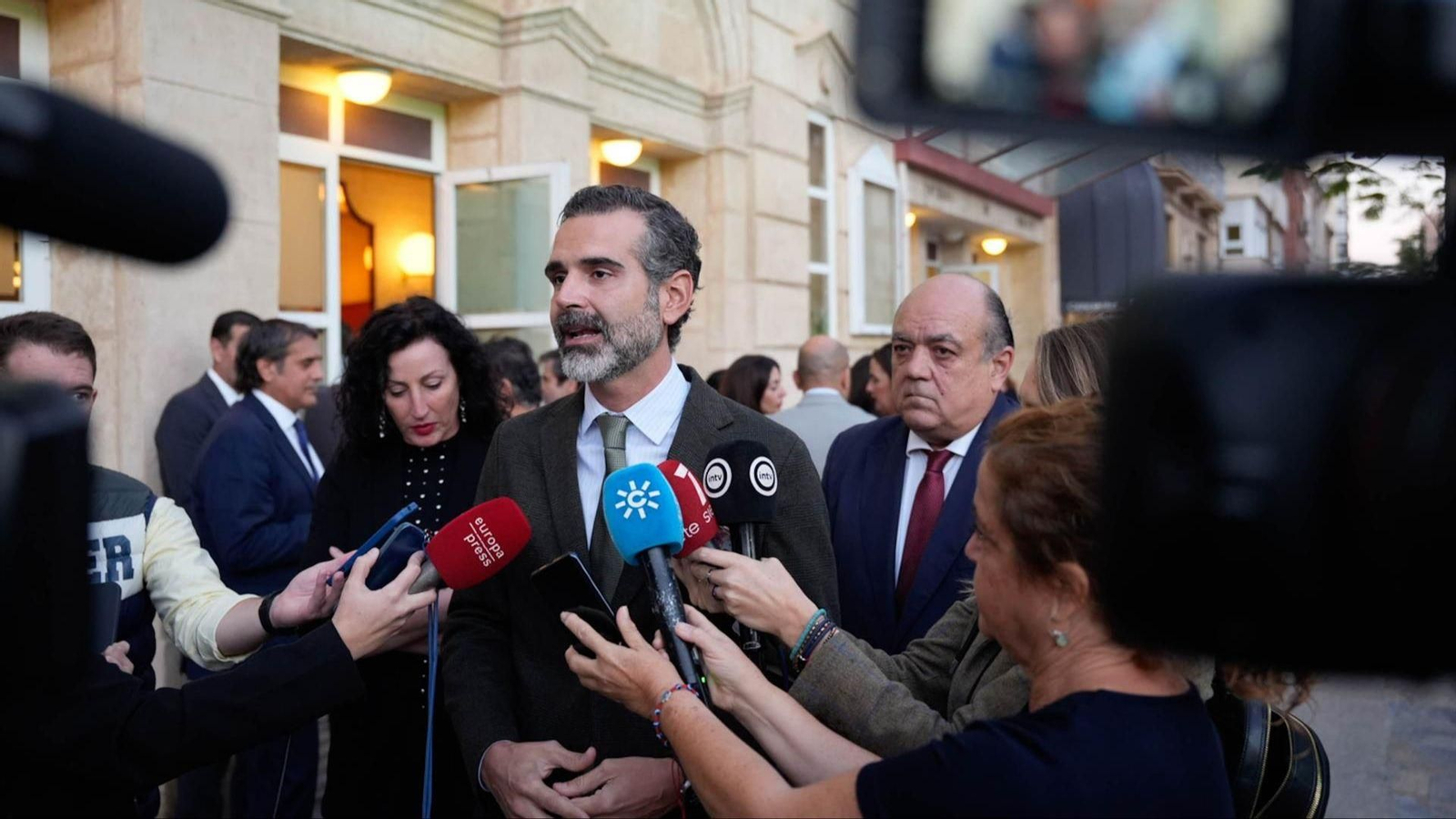 El consejero de Agricultura, Pesca, Agua y Desarrollo Rural de la Junta de Andalucía, Ramón Fernández-Pacheco.
