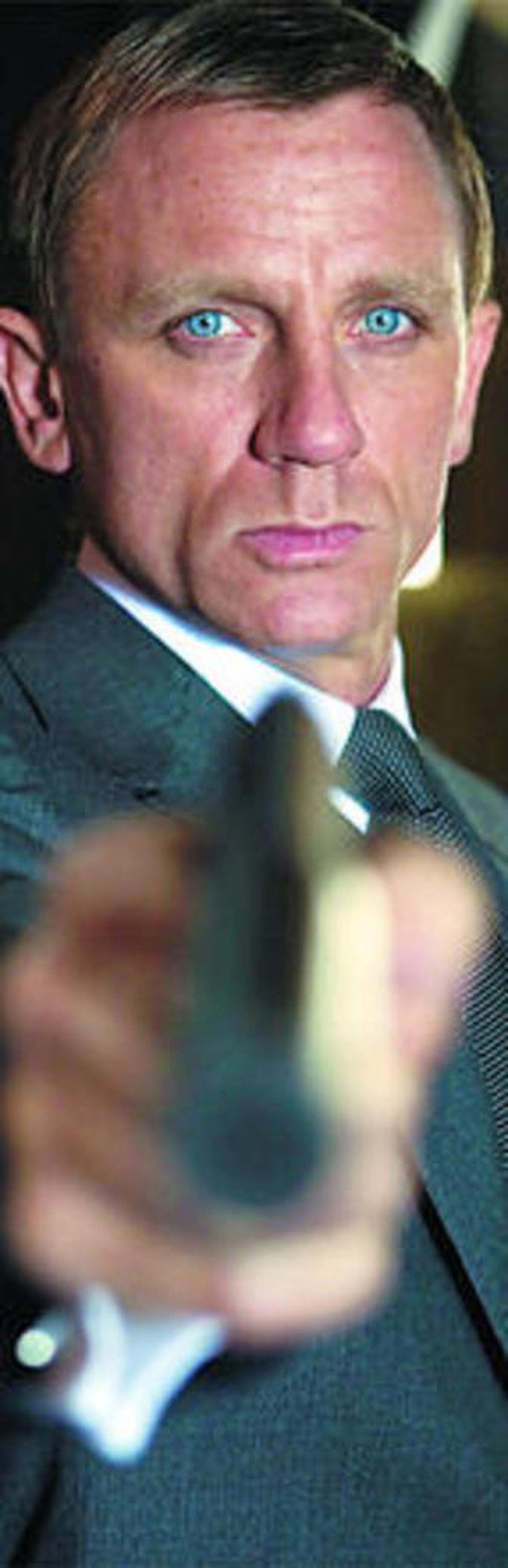 La ministra Rachida Dati da a luz en París a una niñaDaniel Craig le debe a Bond superar complejos