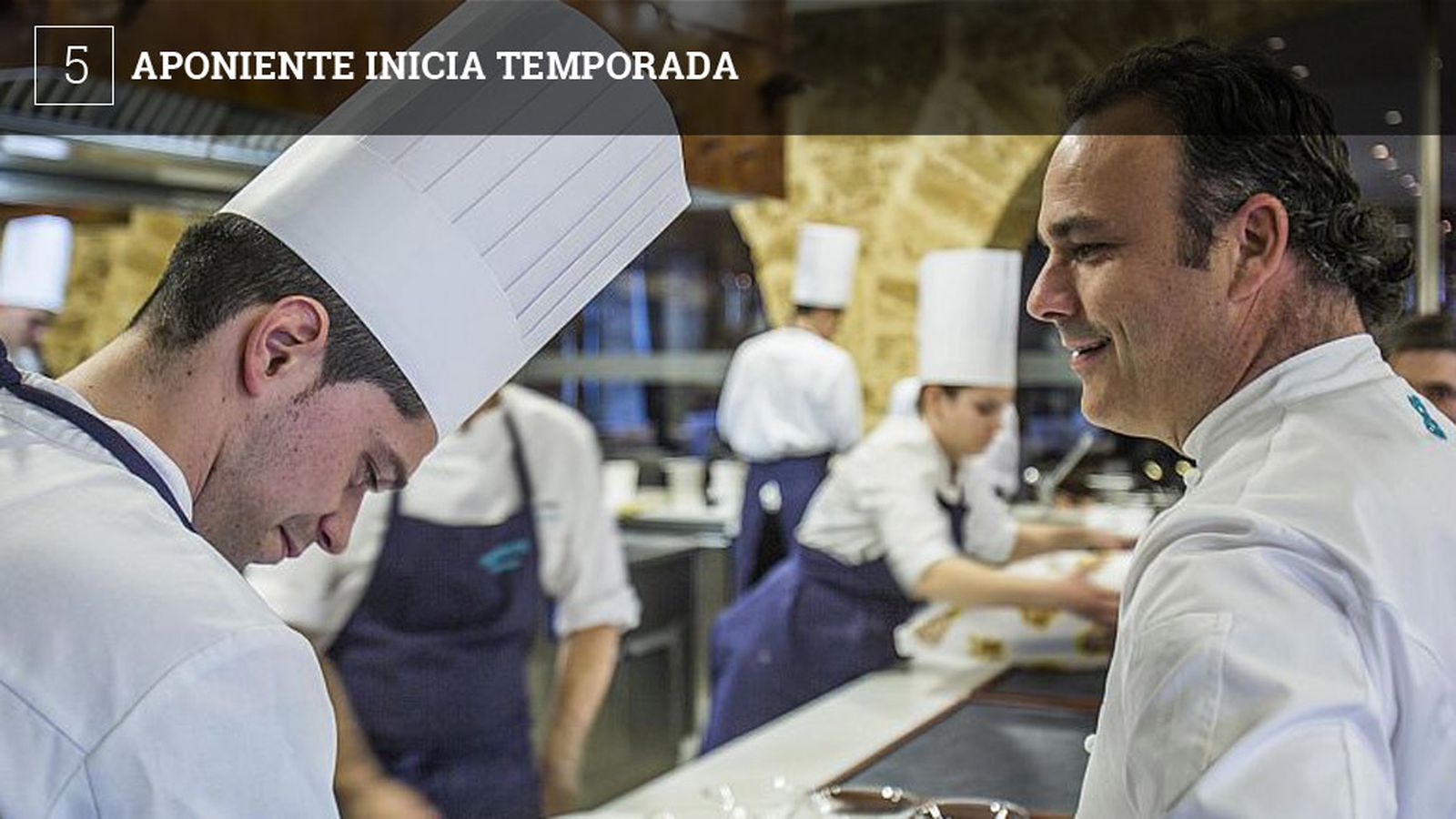 Es la primera temporada en la que el establecimiento luce tres estrellas Michelín, un hecho insólito hasta ahora en la hostelería andaluza. Se estrenan platos como una morena hecha como si fuera un cochinillo segoviano.