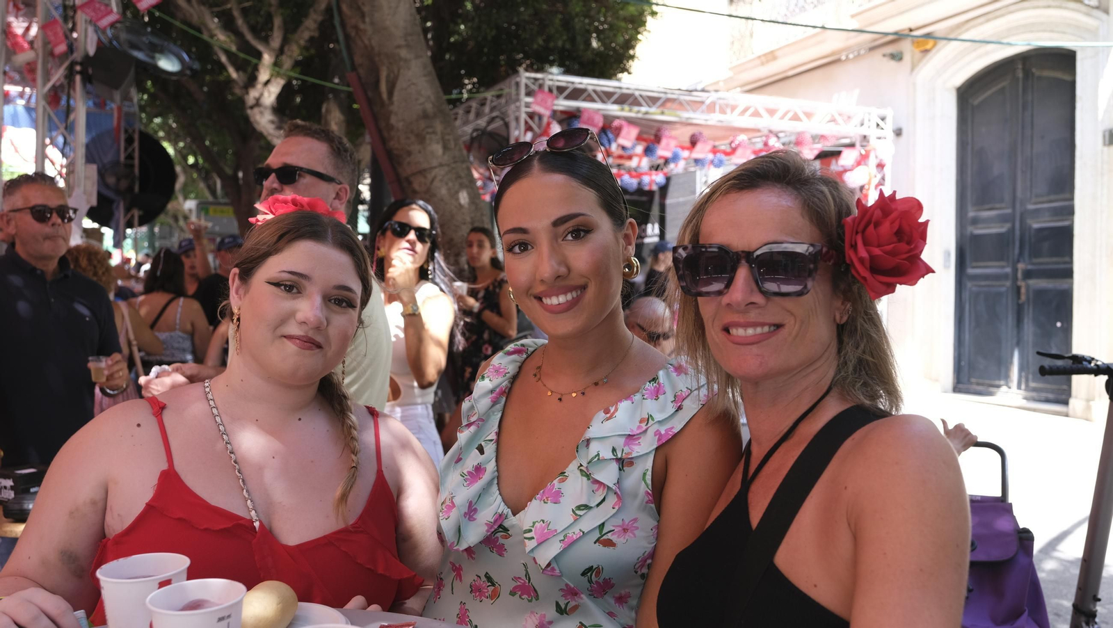 La Feria del Mediodía del martes en Almería, en imágenes