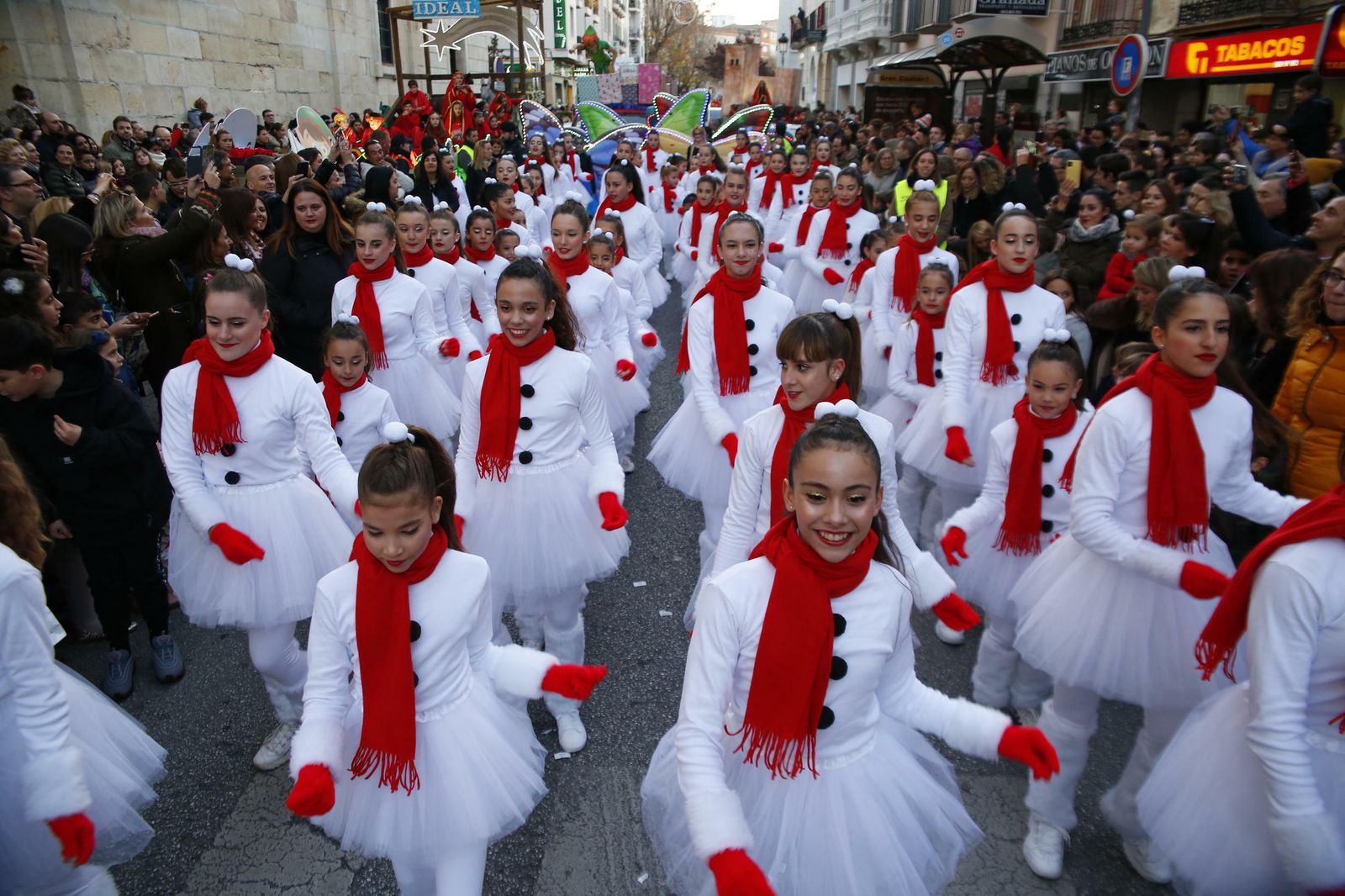 Todas las imágenes de la Cabalgata de Reyes de Granada