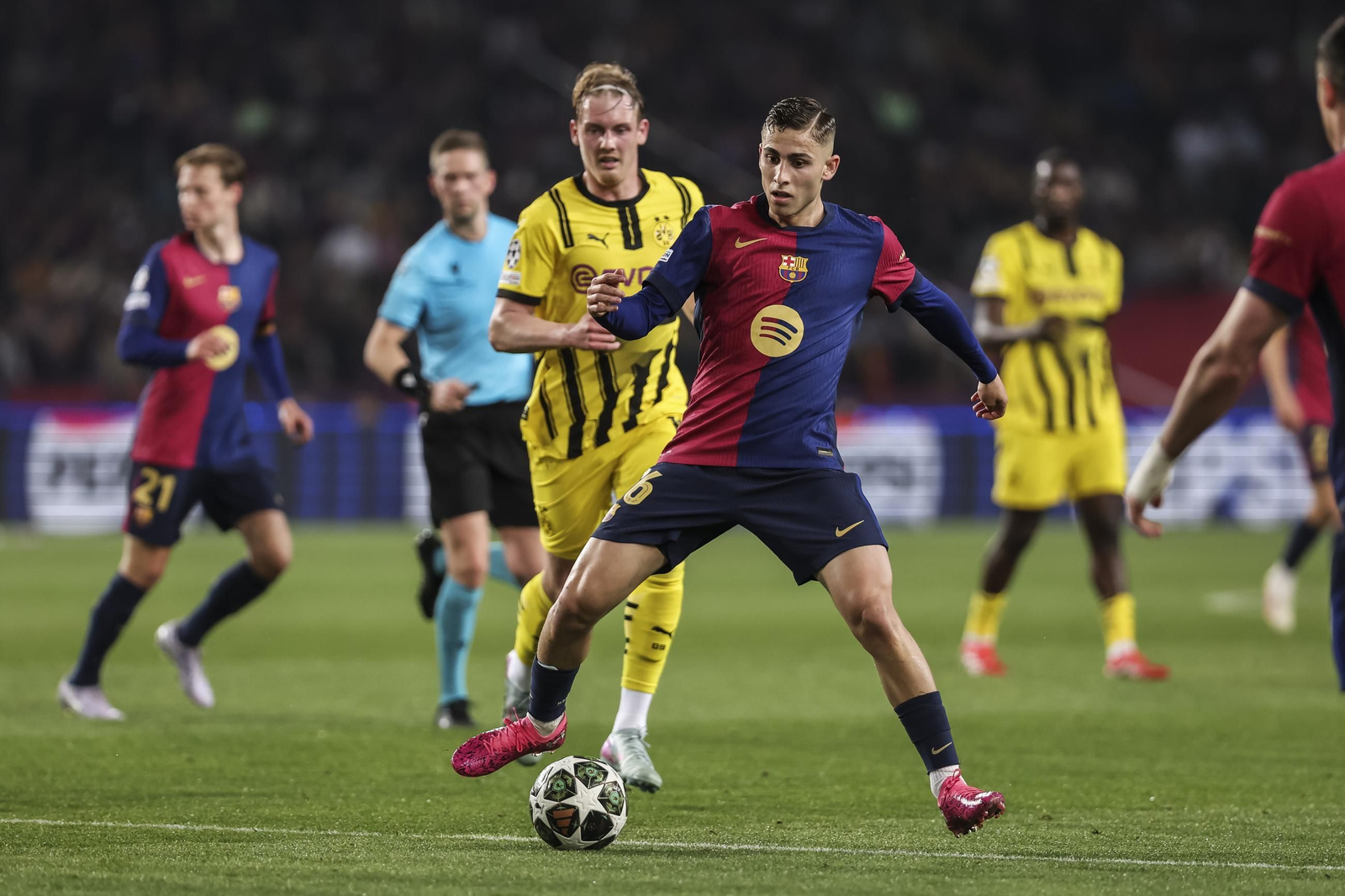 Las mejores fotos del Barcelona - Borussia Dortmund