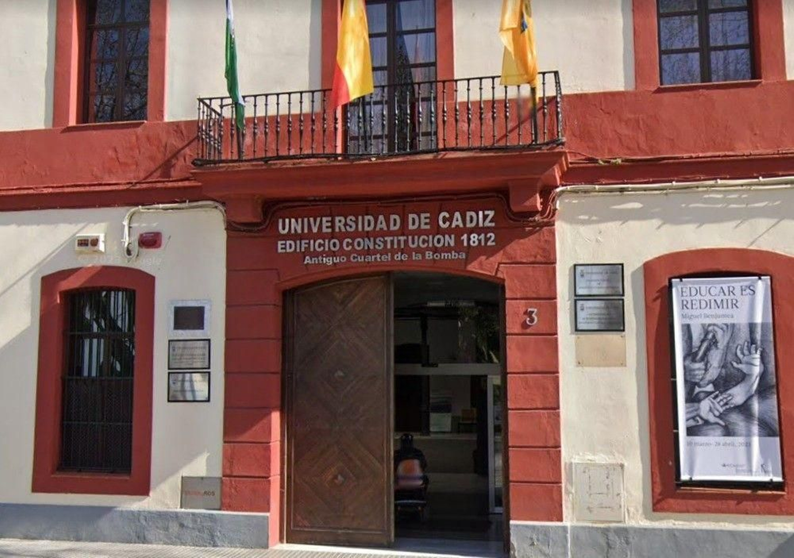 Exterior del Edificio Constitución 1812.