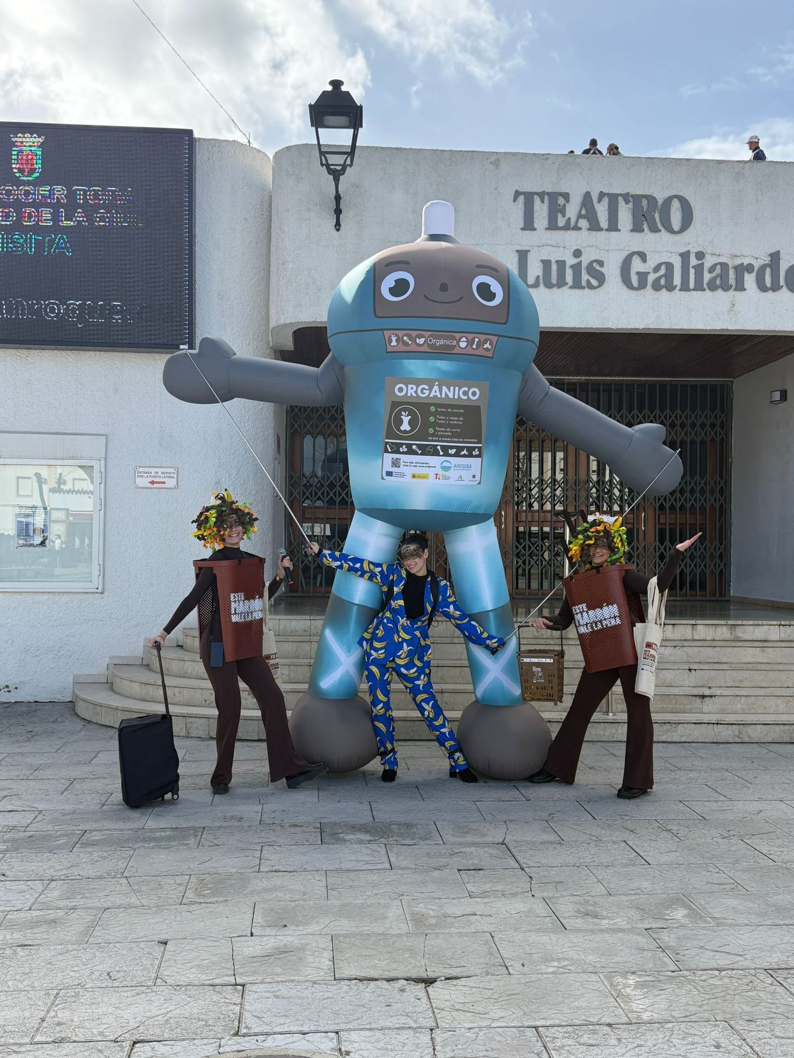 Las fotos de la campaña 'Este marrón vale la pena' en San Roque