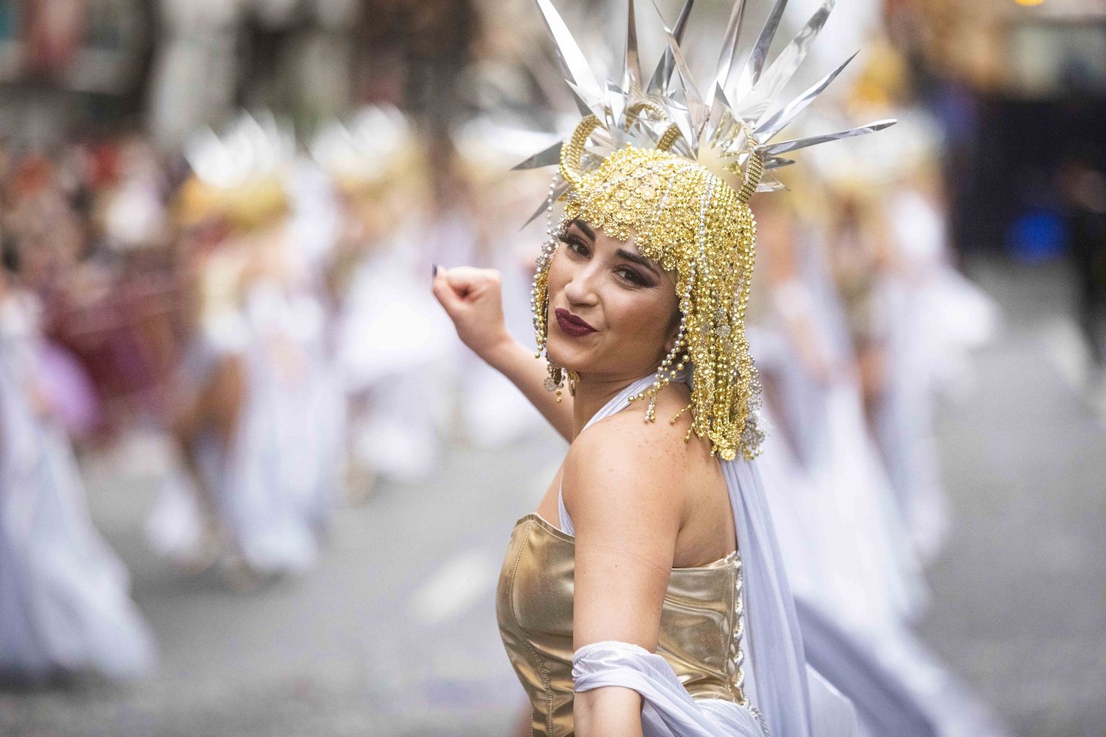 La Cabalgata Magna del Carnaval de Cádiz 2024, en imágenes