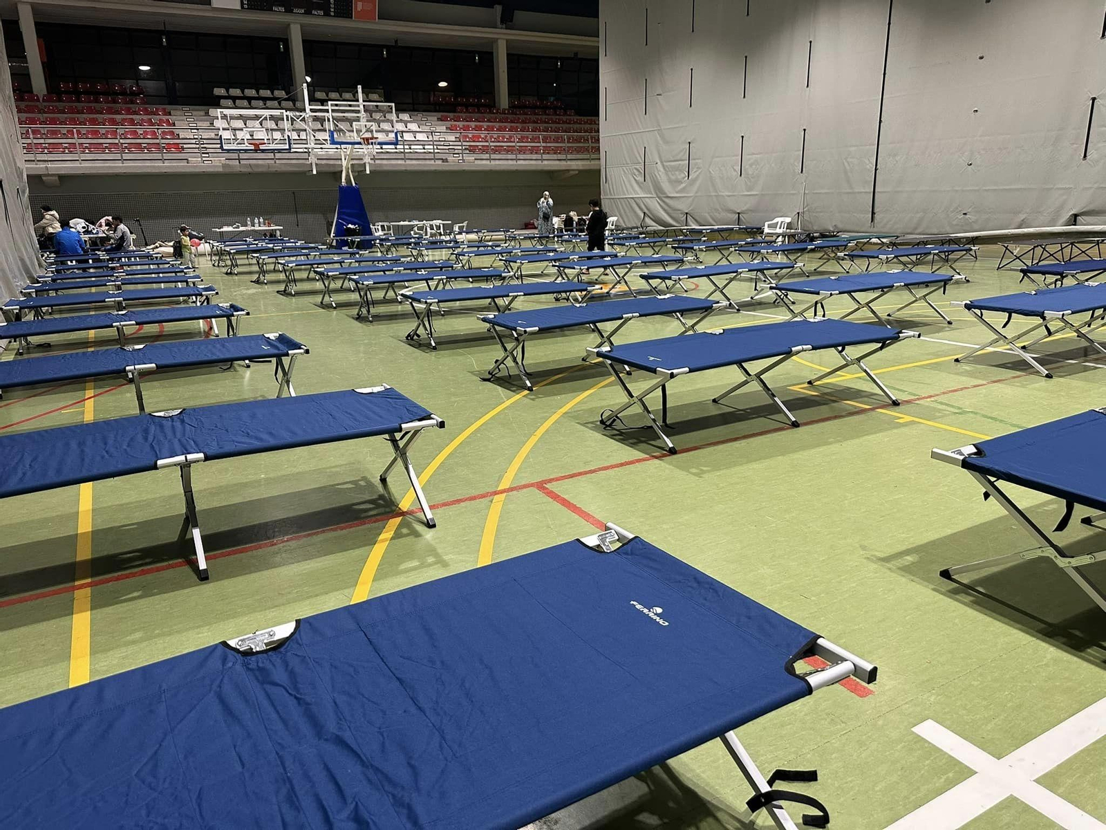 La riada ha destrozado las calles de Torrente.