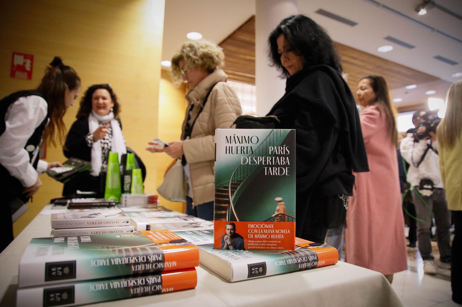 ¿Has estado en la presentación del libro de Máximo Huerta? Entra en la galería y buscate