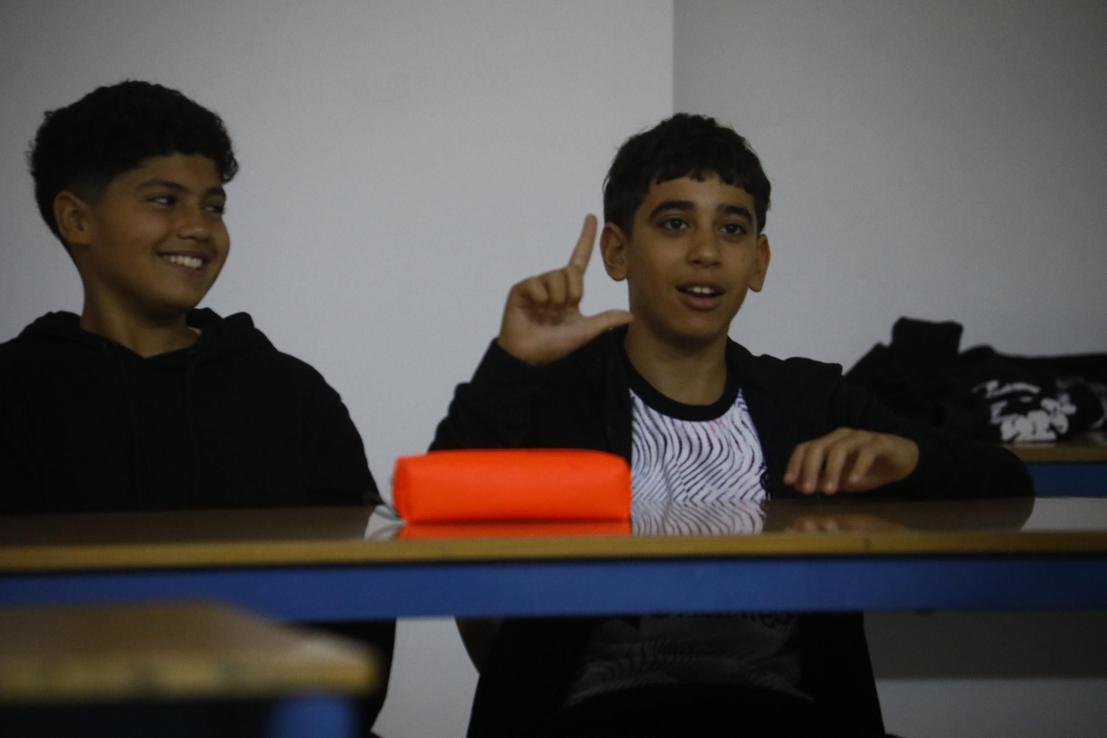 La lengua de signos se imparte como optativa en la estapa de Secundaria en el Instituto Averroes, en imágenes