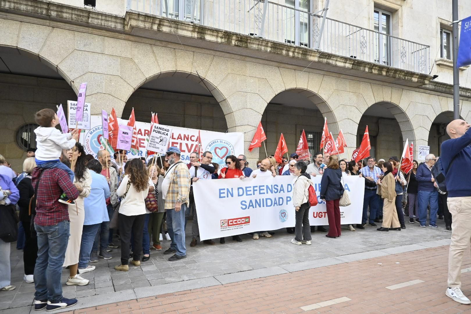 Imágenes de la concentración por una sanidad pública