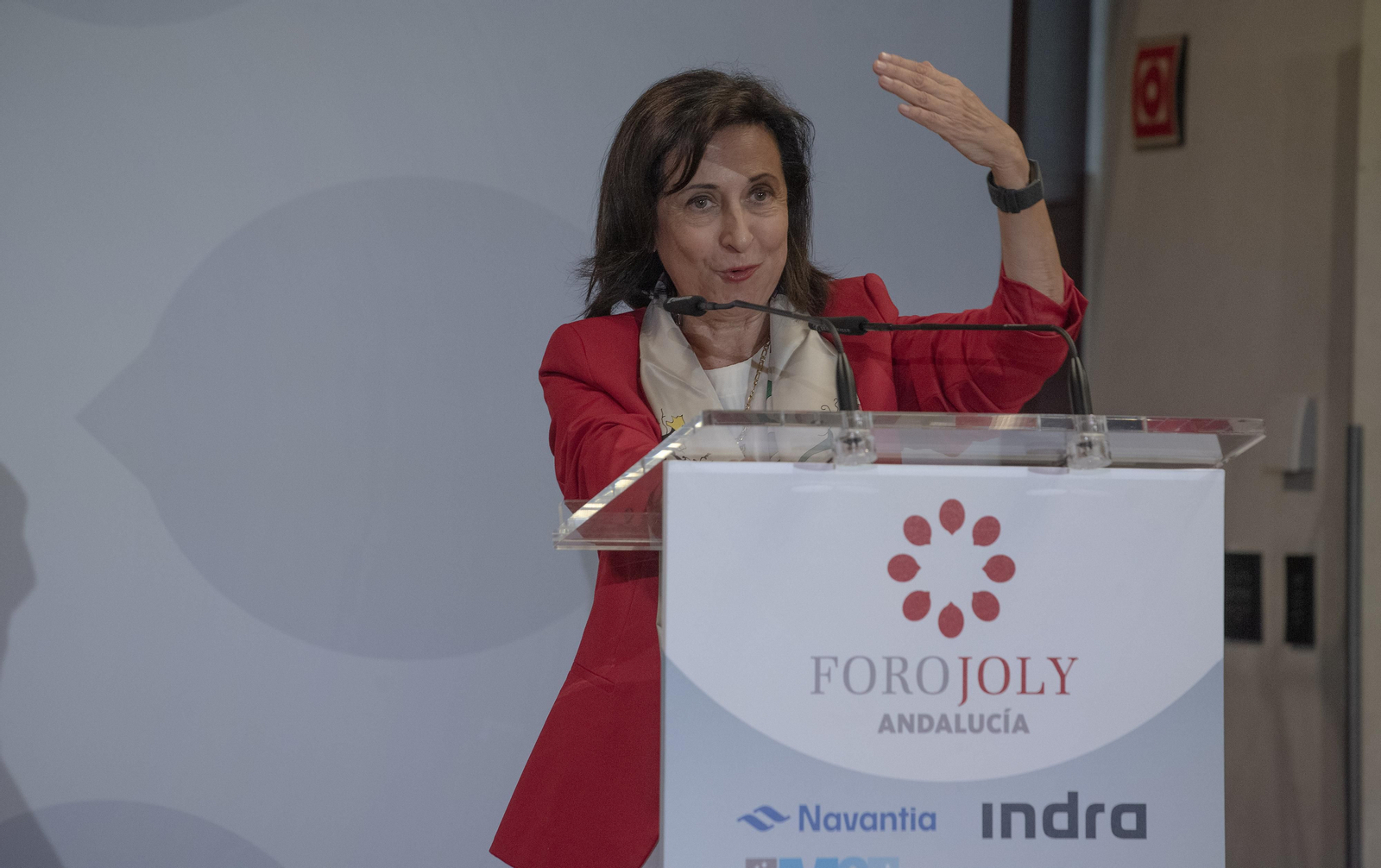 Las imágenes del Foro Joly con la Ministra de Defensa, Margarita Robles