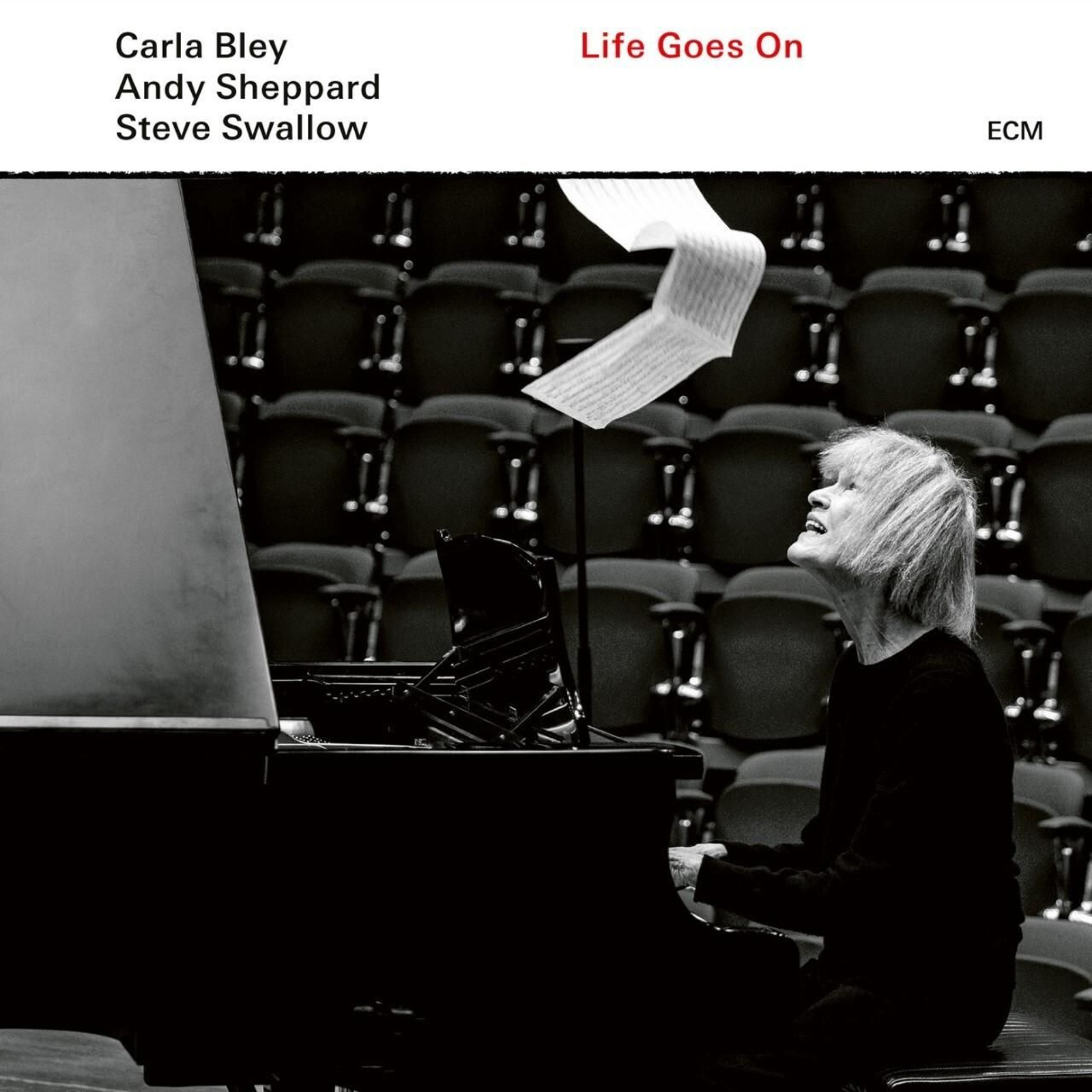 Carla Bley, en la portada de su disco.