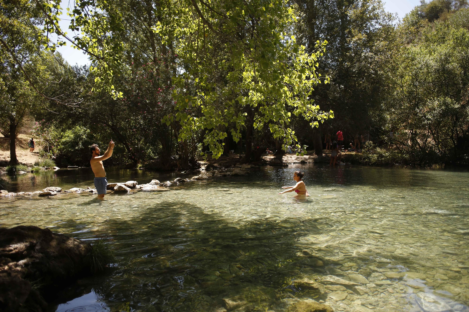 La Cueva del Gato conserva su tirón en verano