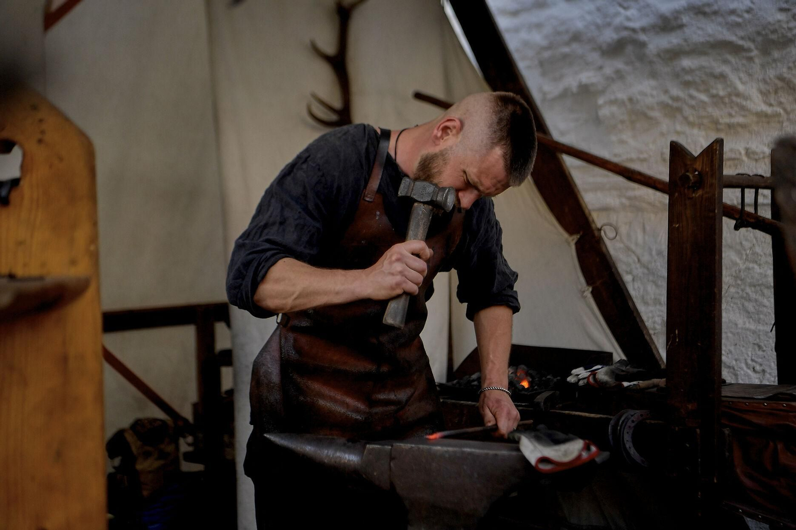 Fotos: Cristóbal Colón y los Reyes Católicos inauguran las Capitulaciones de Santa Fe
