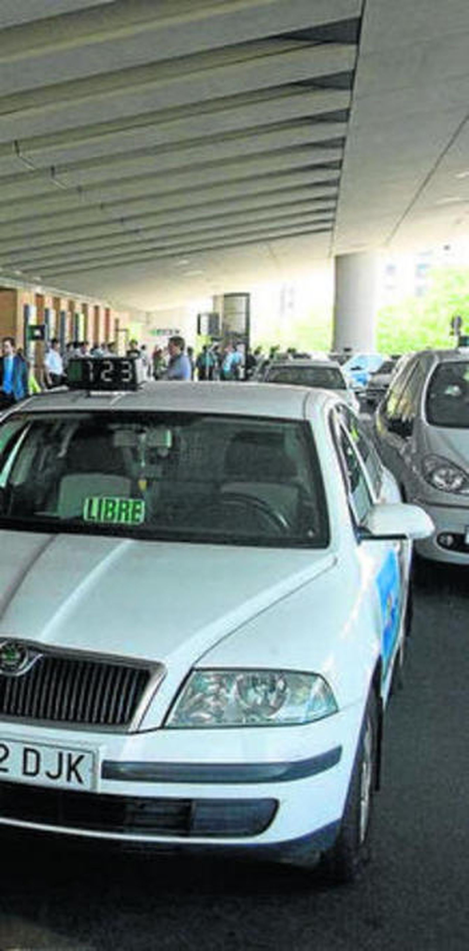 Parada de taxis en Santa Justa.