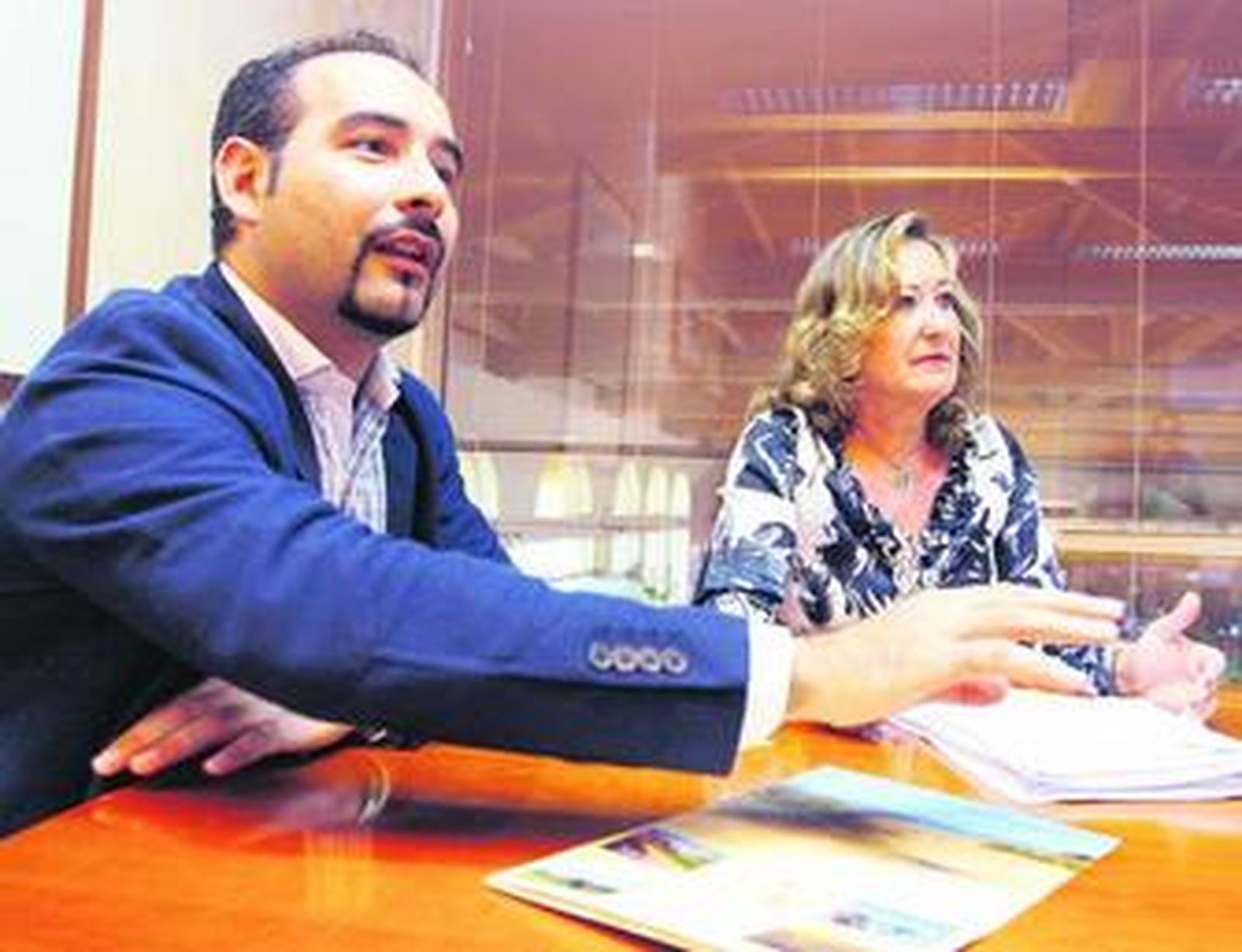 Alberto Oneto y María Ángeles Machuca, ayer en el Tartessus.