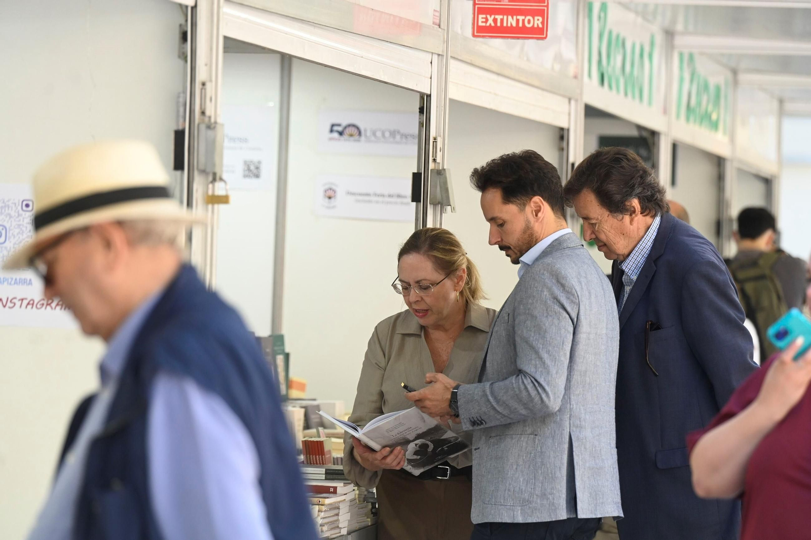 Las mejores imágenes de la inauguración de la Feria del Libro de Córdoba en su 50 aniversario