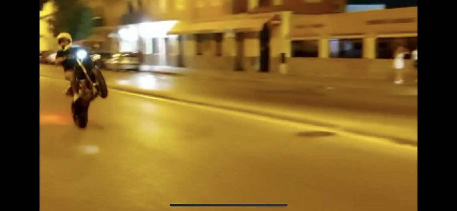 Imagen tomada de un vídeo de una de las motos que circulaba por la zona afectada.