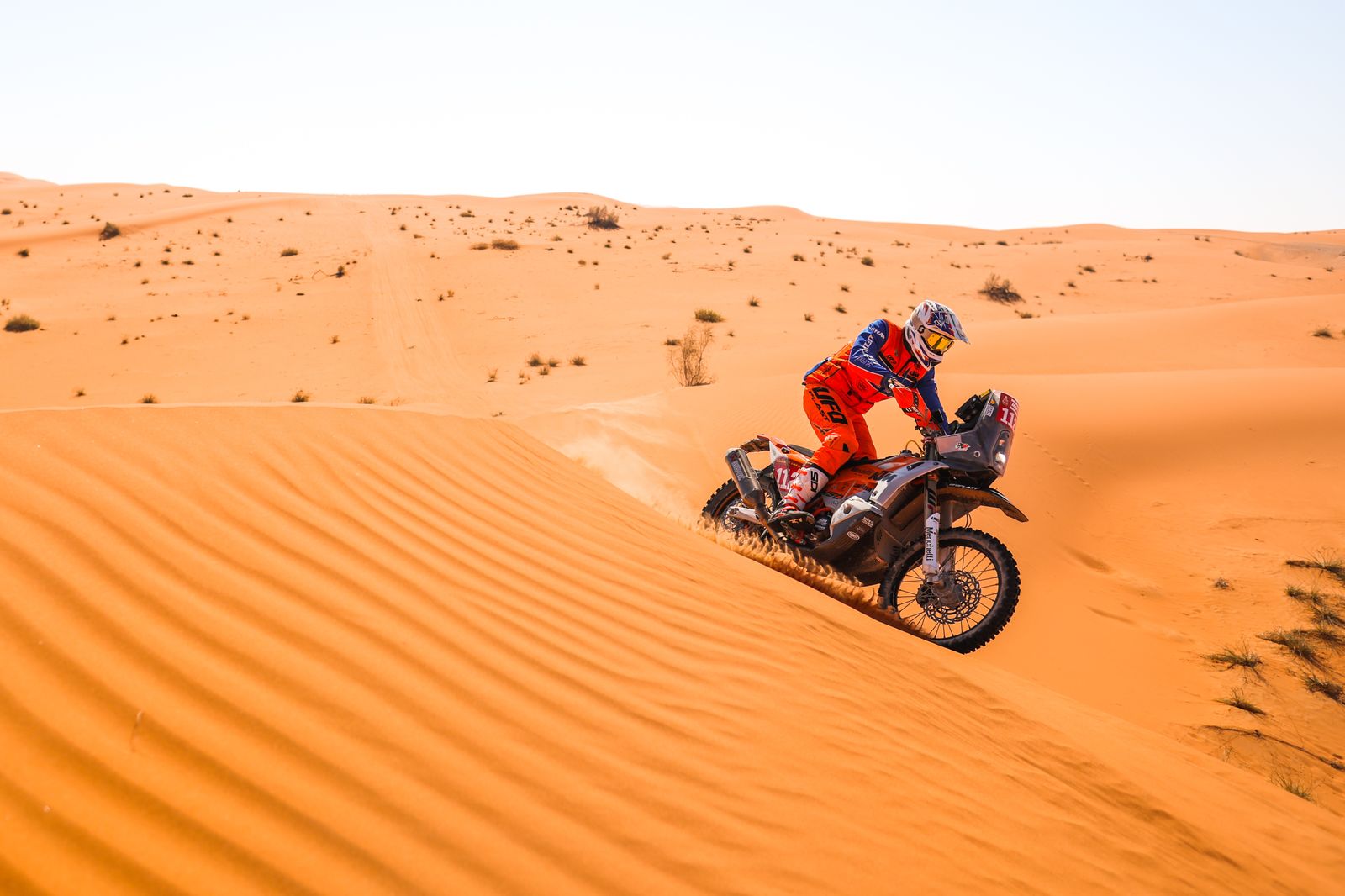 Las espectaculares imágenes del Dakar por las dunas