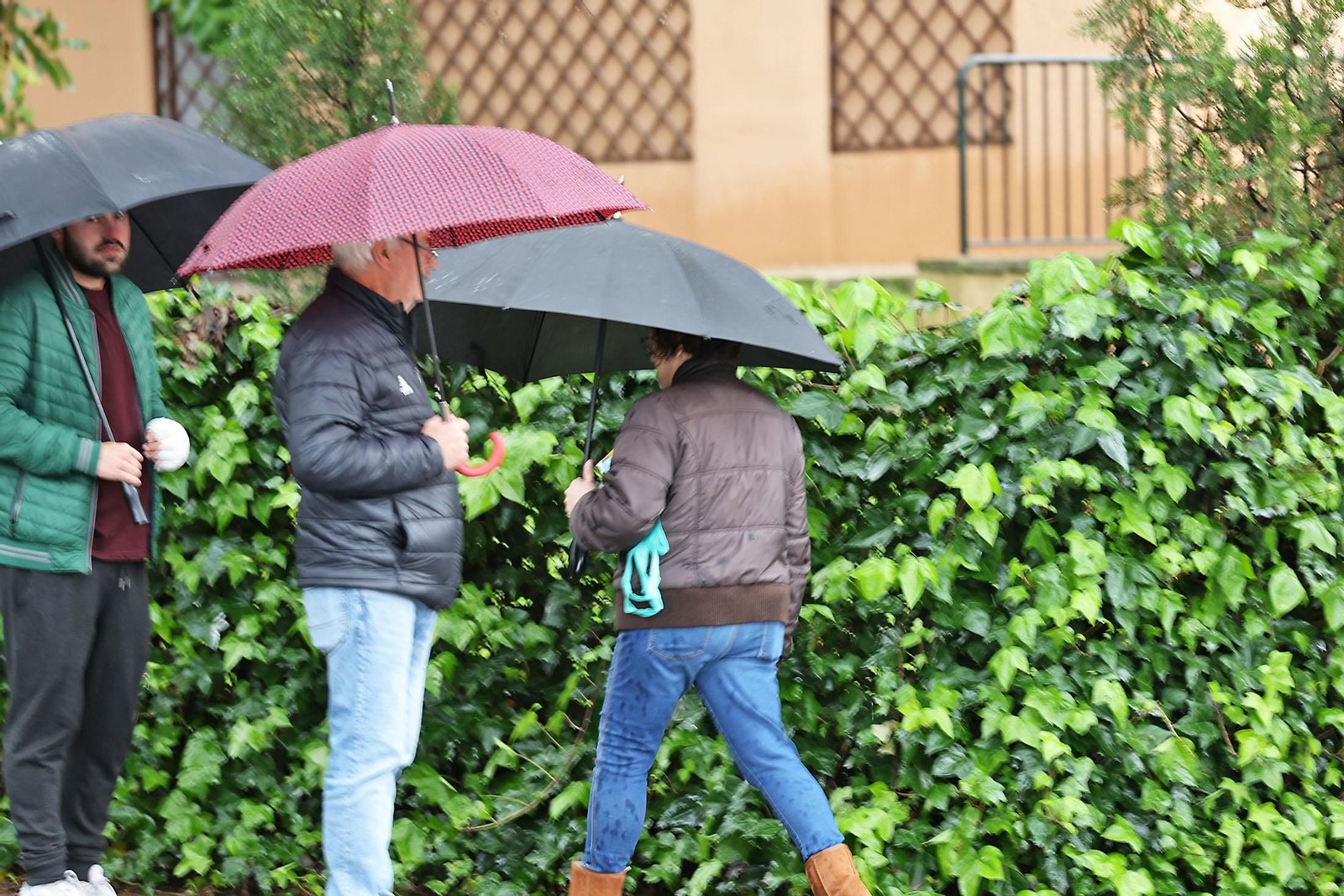 Las imágenes de la lluviosa mañana del jueves 13 de marzo en Huelva
