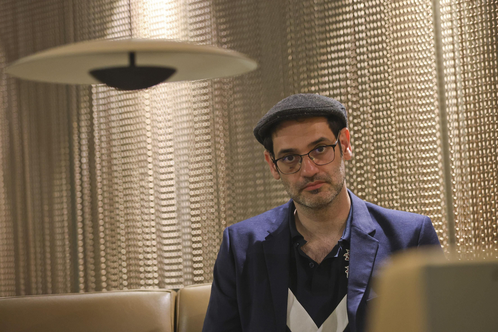 El cineasta Àlex Lora, momentos antes de la entrevista.