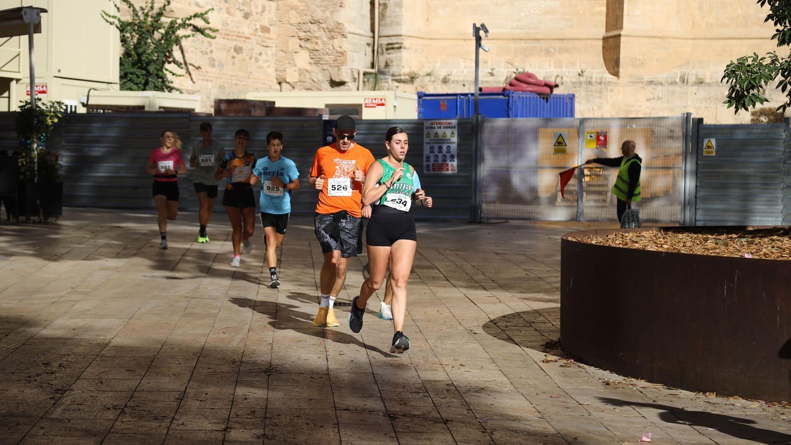 Búscate en las fotos de la Carrera de la Prensa en Málaga