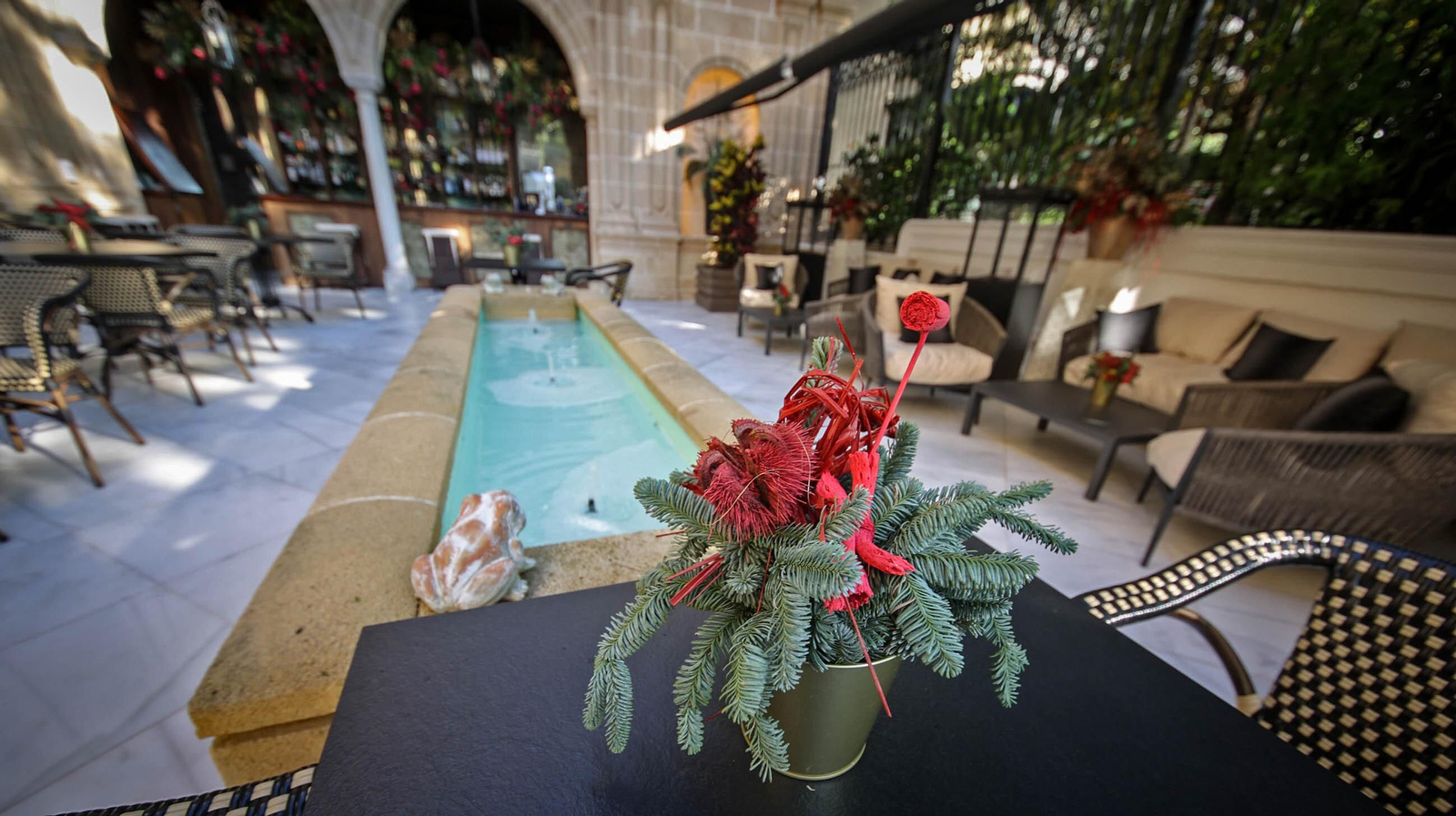 Así es la decoración navideña del Hotel Casa Palacio maría Luisa