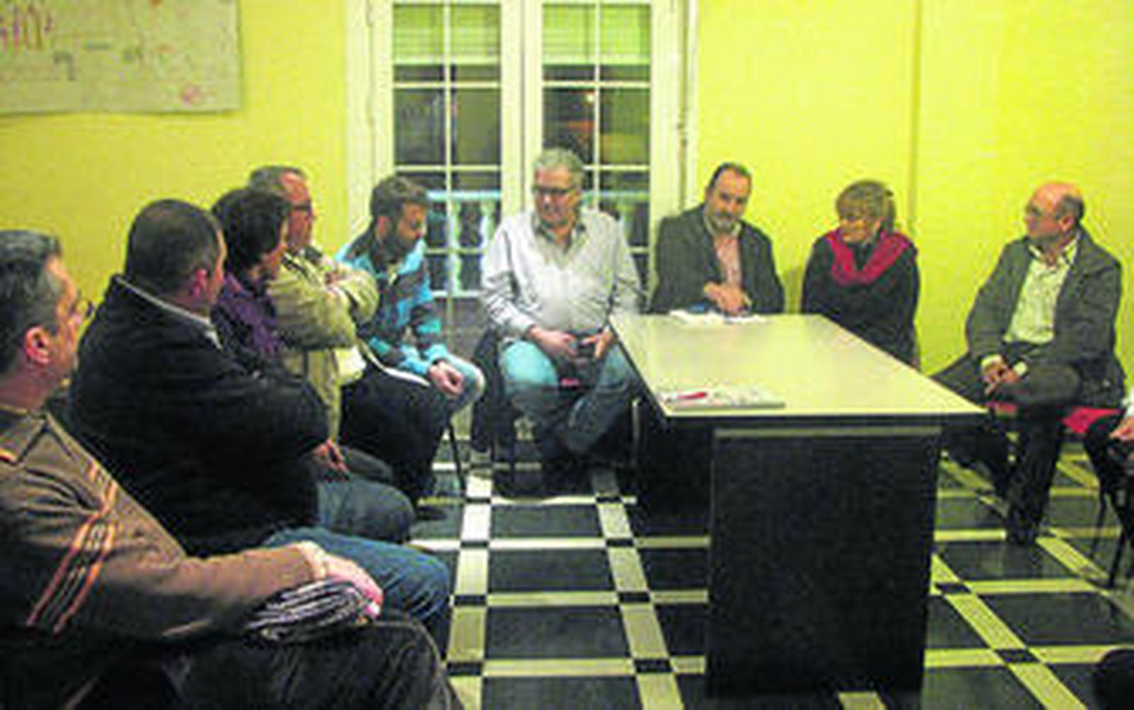 El PSOE ejidense se reunió el jueves con miembros Asociación Cañada de Las Norias.