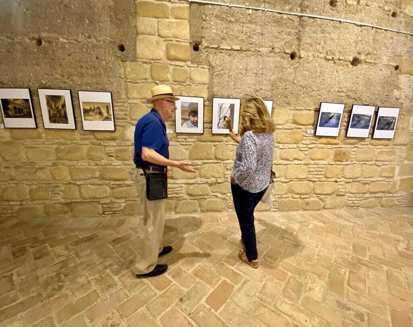 Exposición Fotográfica 'Mensuales 2020-2021'