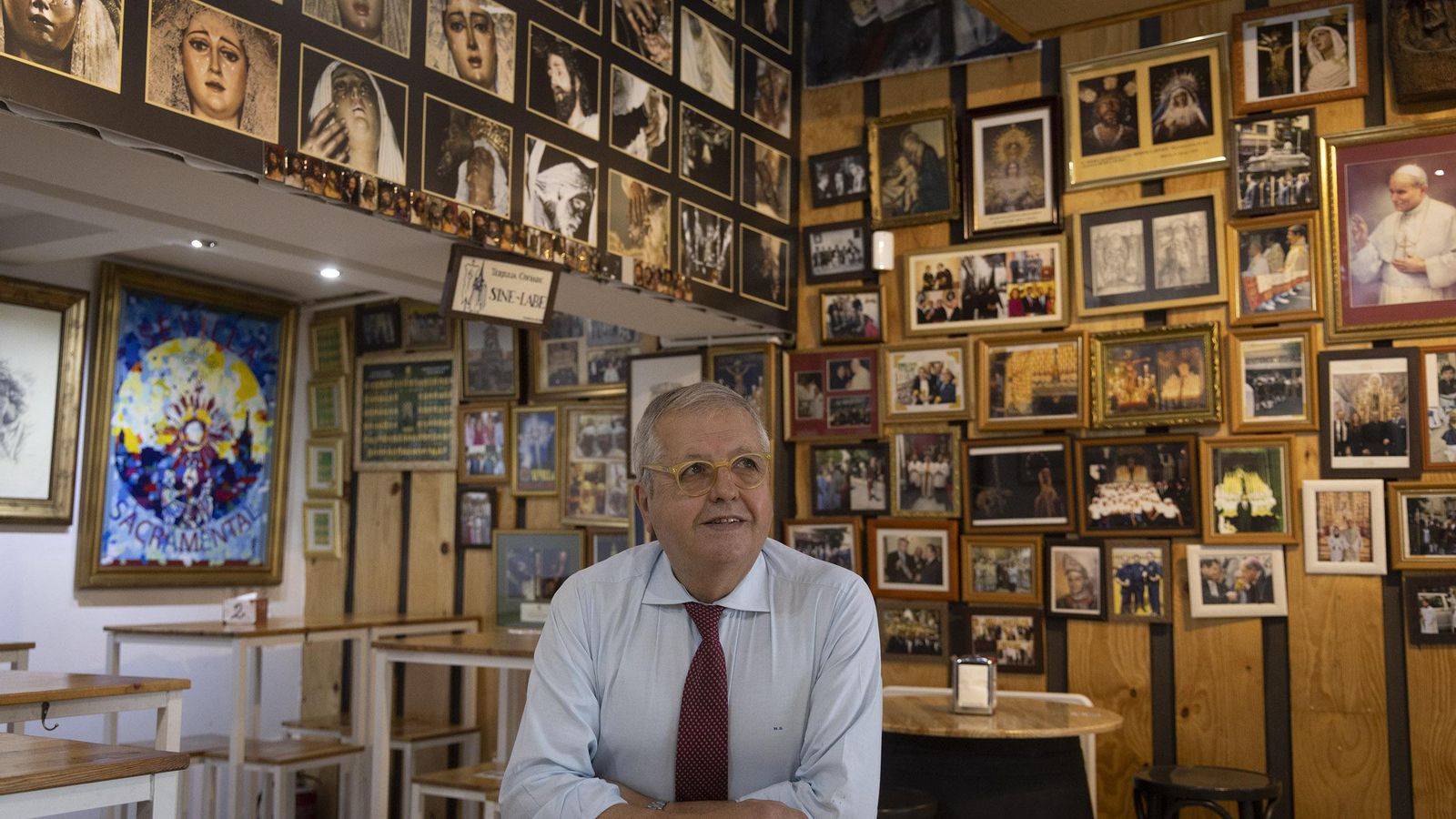 Mariano García, en su nuevo establecimiento, Bodega La Hermandad.