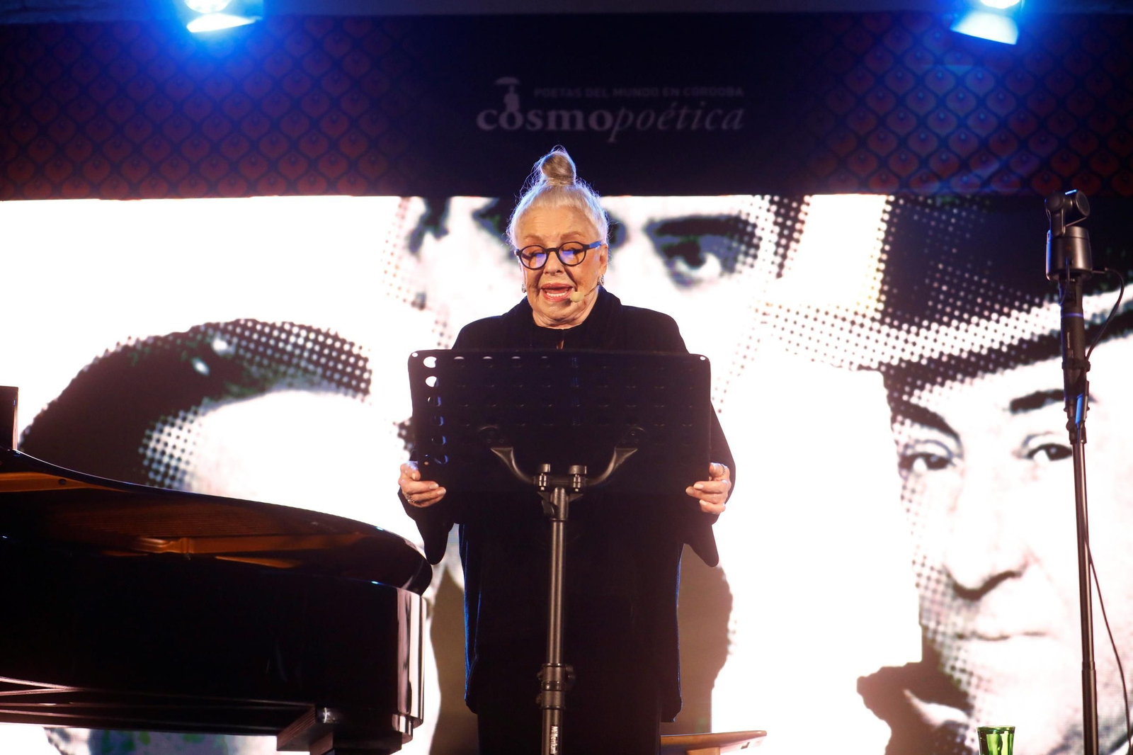 El homenaje de Lola Herrera a sus poetas predilectos en Cosmopoética, en imágenes