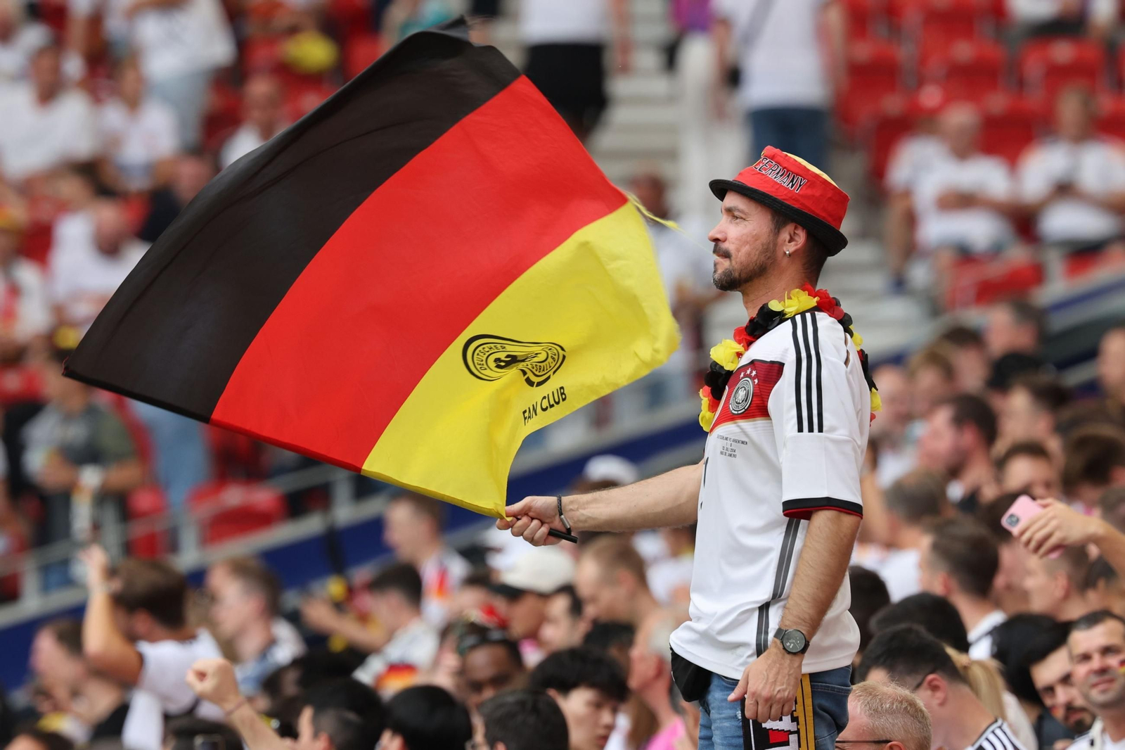 UEFA EURO 2024 quarter (7597412).jpg