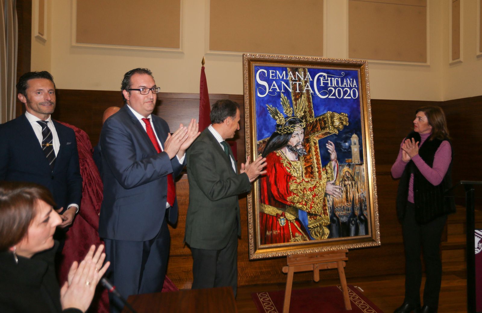 Momento de la presentación de la obra de Javier Aguilar en el Salón de Plenos.