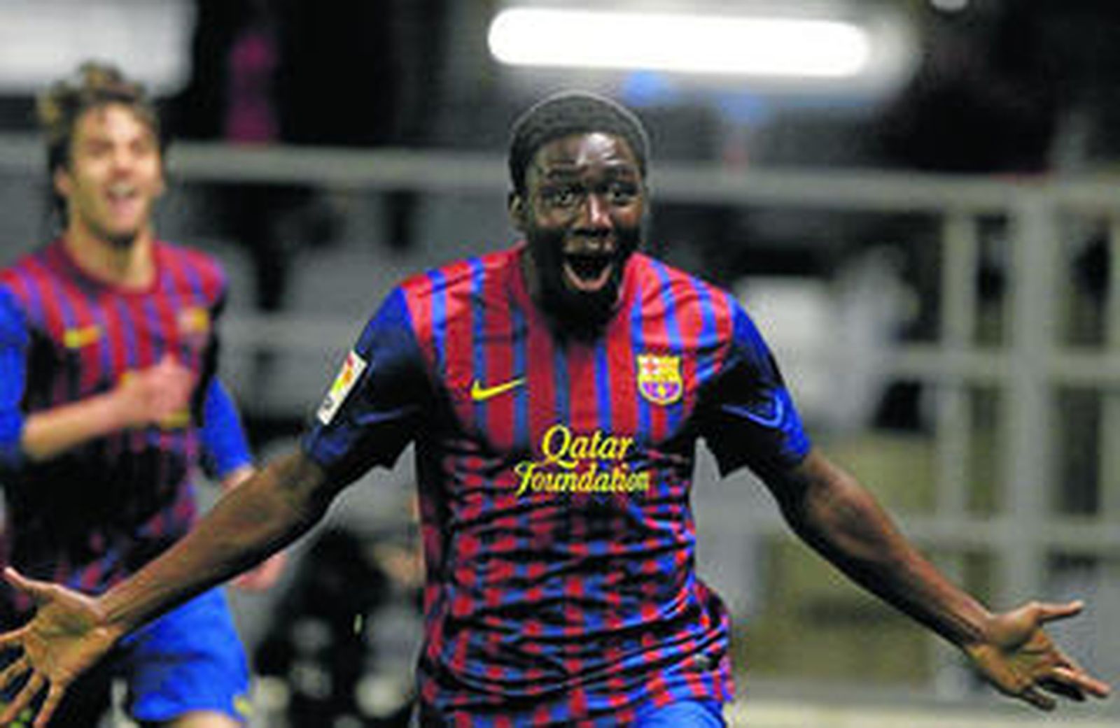 Fermín Cacho levanta los brazos en el momento de proclamarse campeón olímpico de los 1.500 metros en Barcelona'92.