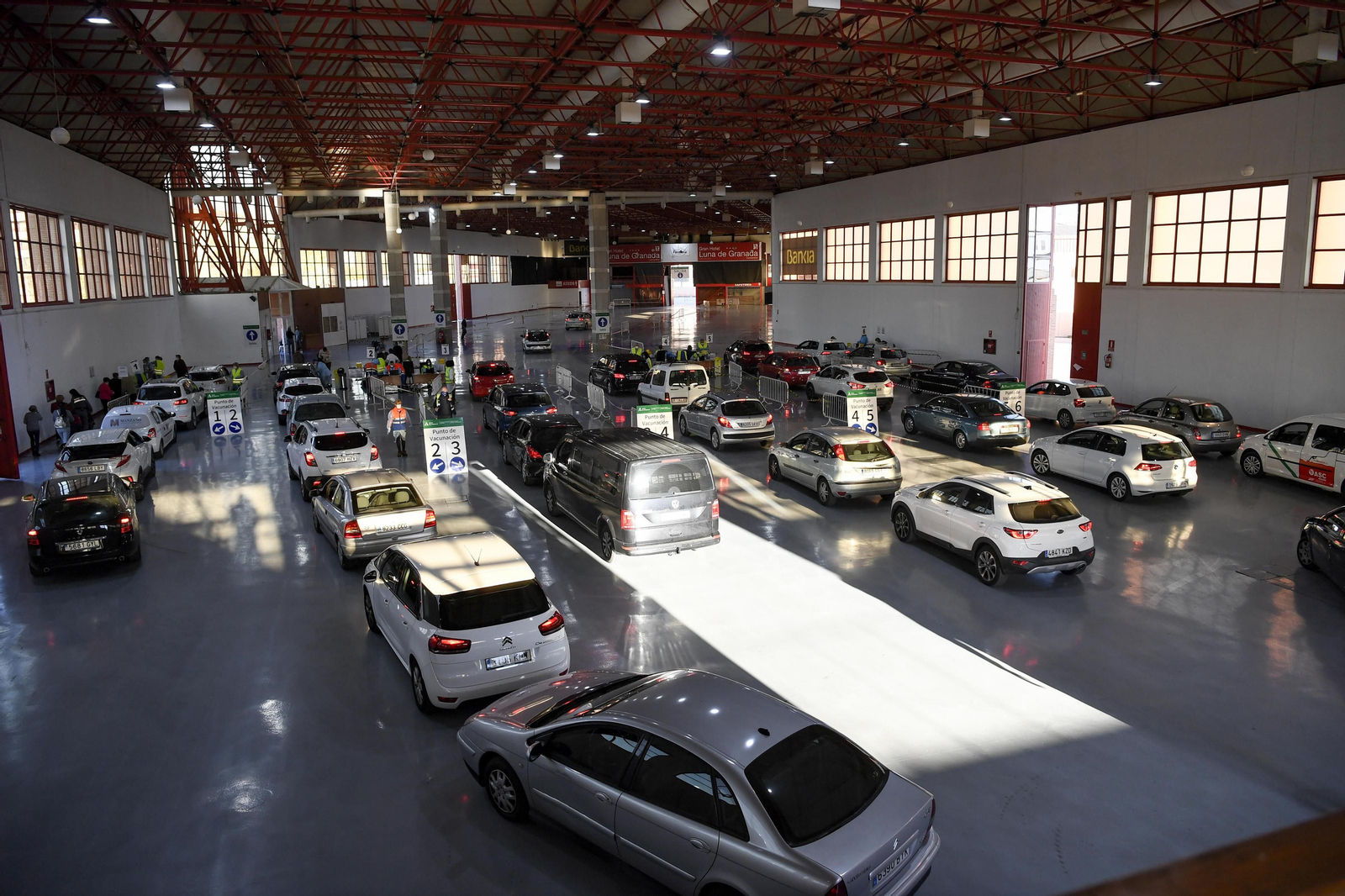 La capacidad del vacunódromo de Armilla volverá a ponerse a prueba esta semana.