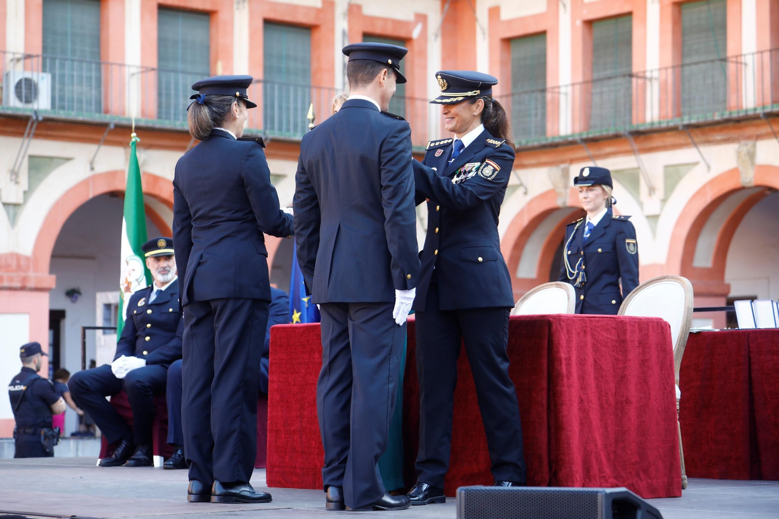 Las mejores imágenes del Día de la Policía Nacional en Córdoba