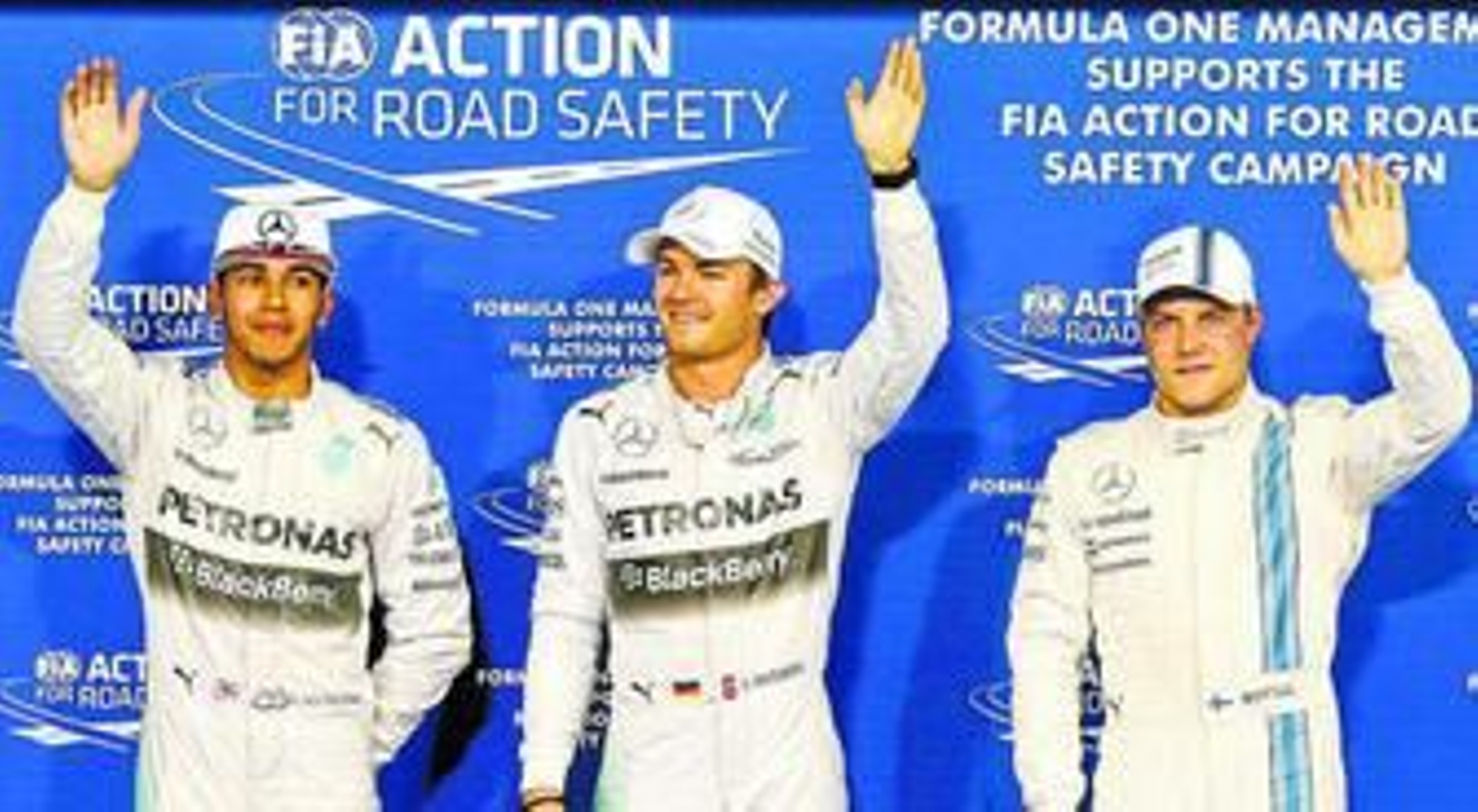 Lewis Hamilton, Nico Rosberg y Valtteri Bottas, tras la sesión de clasificación del Gran Premio de Abu Dhabi.