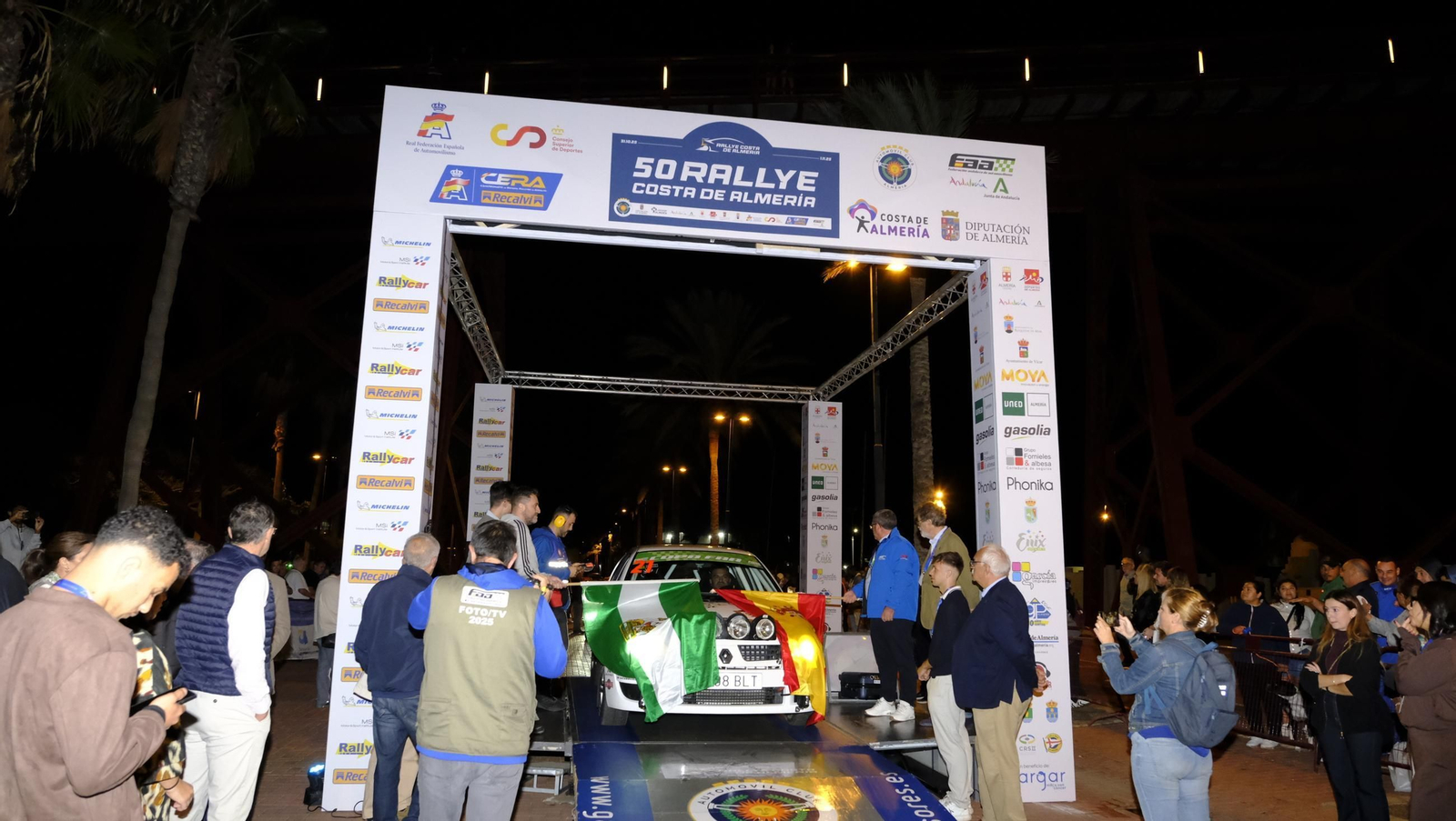 La salida de la 50 edición del Rallye Costa de Almería, en imágenes