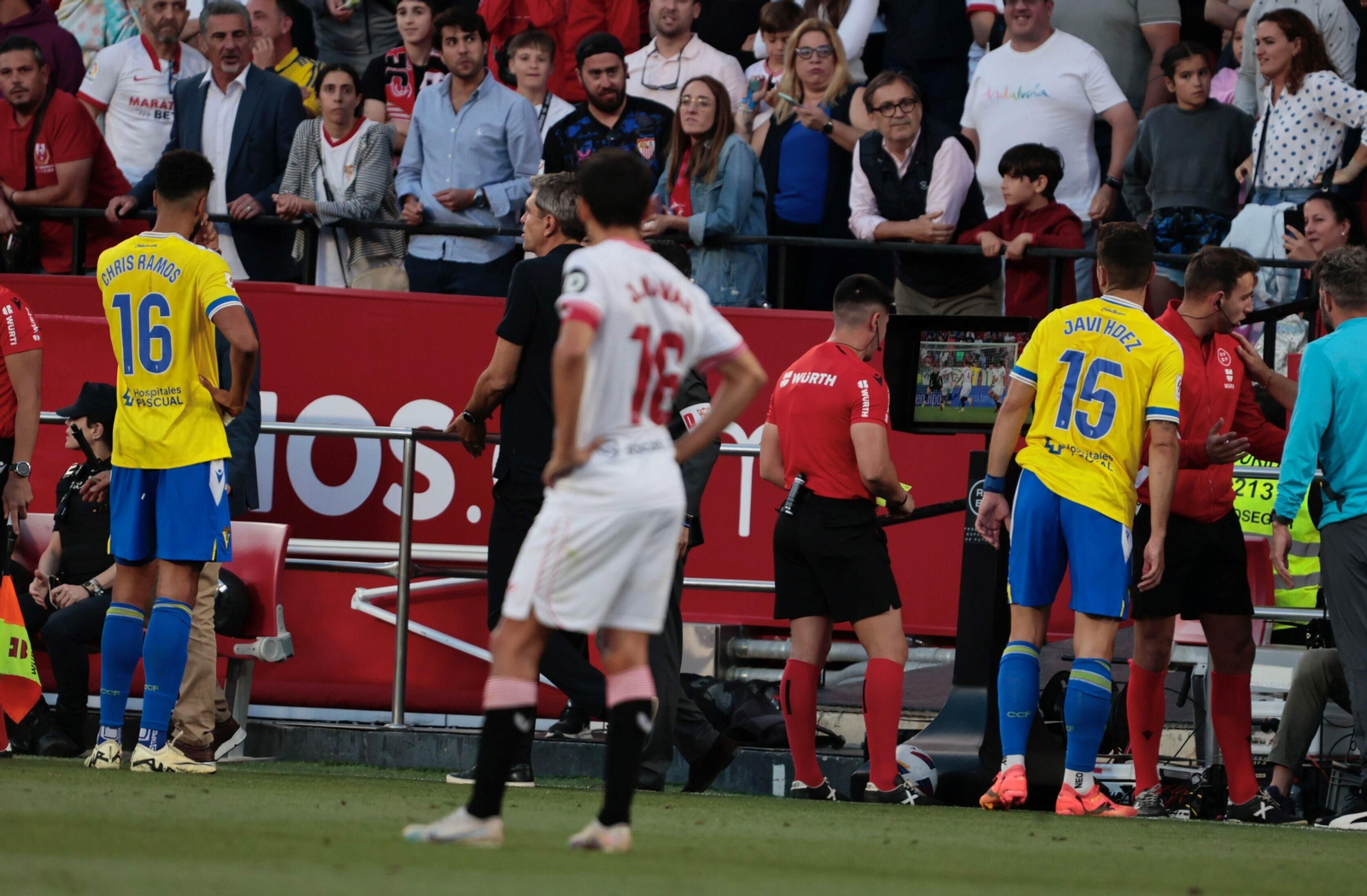 Todas las imágenes del Sevilla-Cádiz