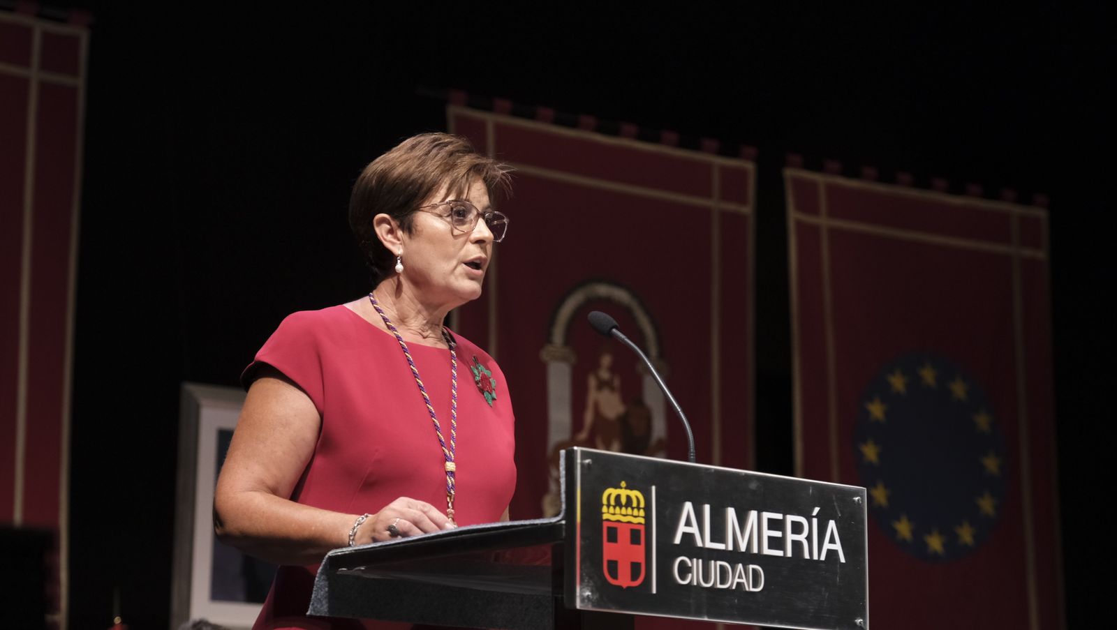 Imágenes de la investidura como Alcaldesa de Almería, de María del Mar Vázquez Agüero