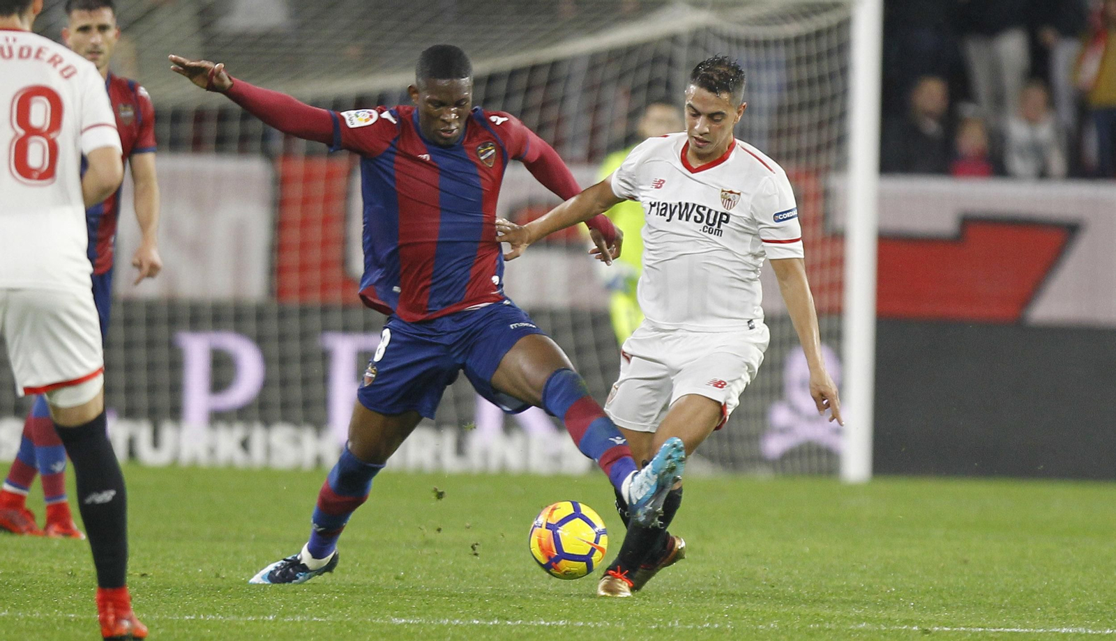 Las imágenes del Sevilla-Levante